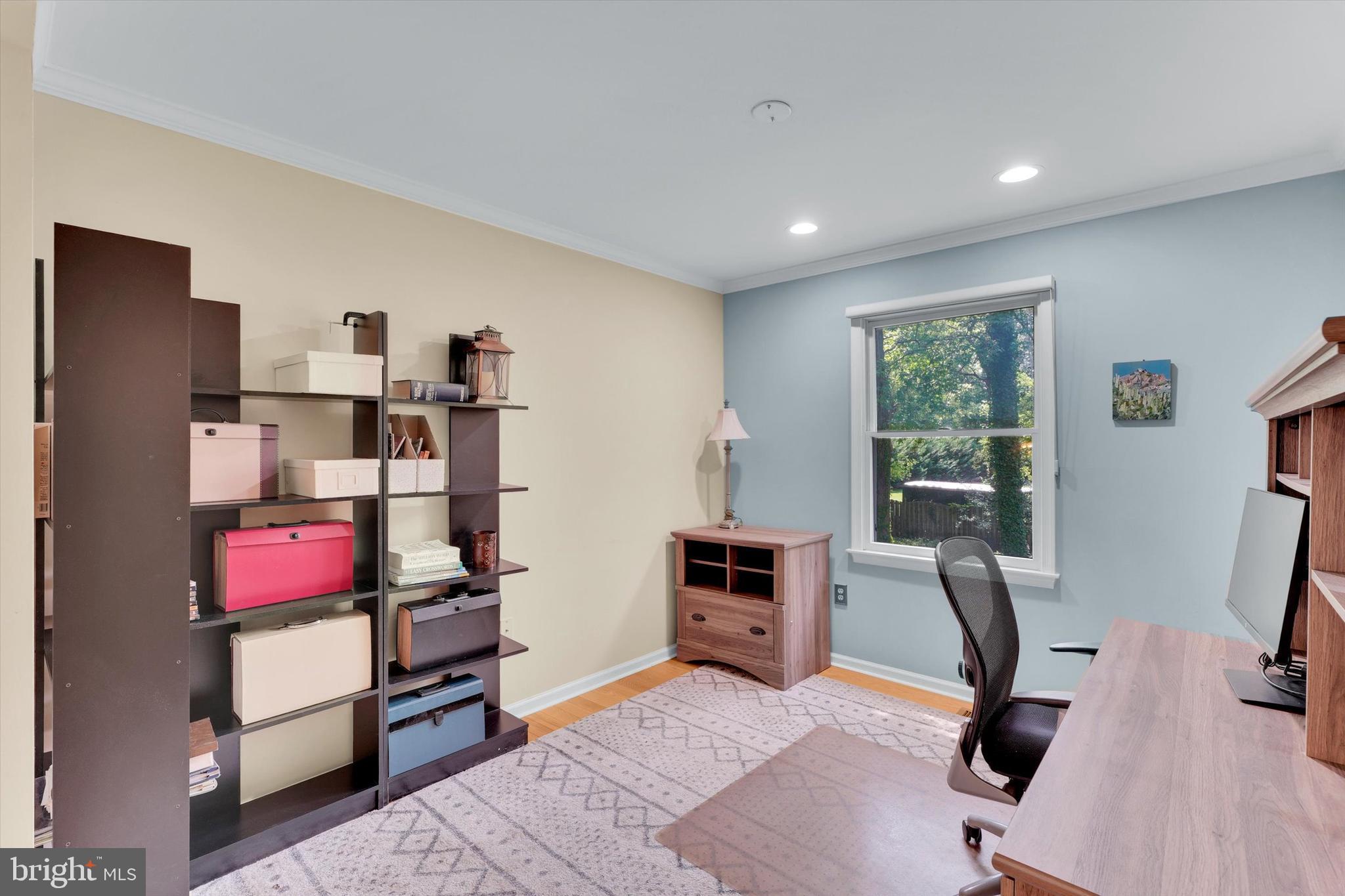 YARDLEY CREST - Residential