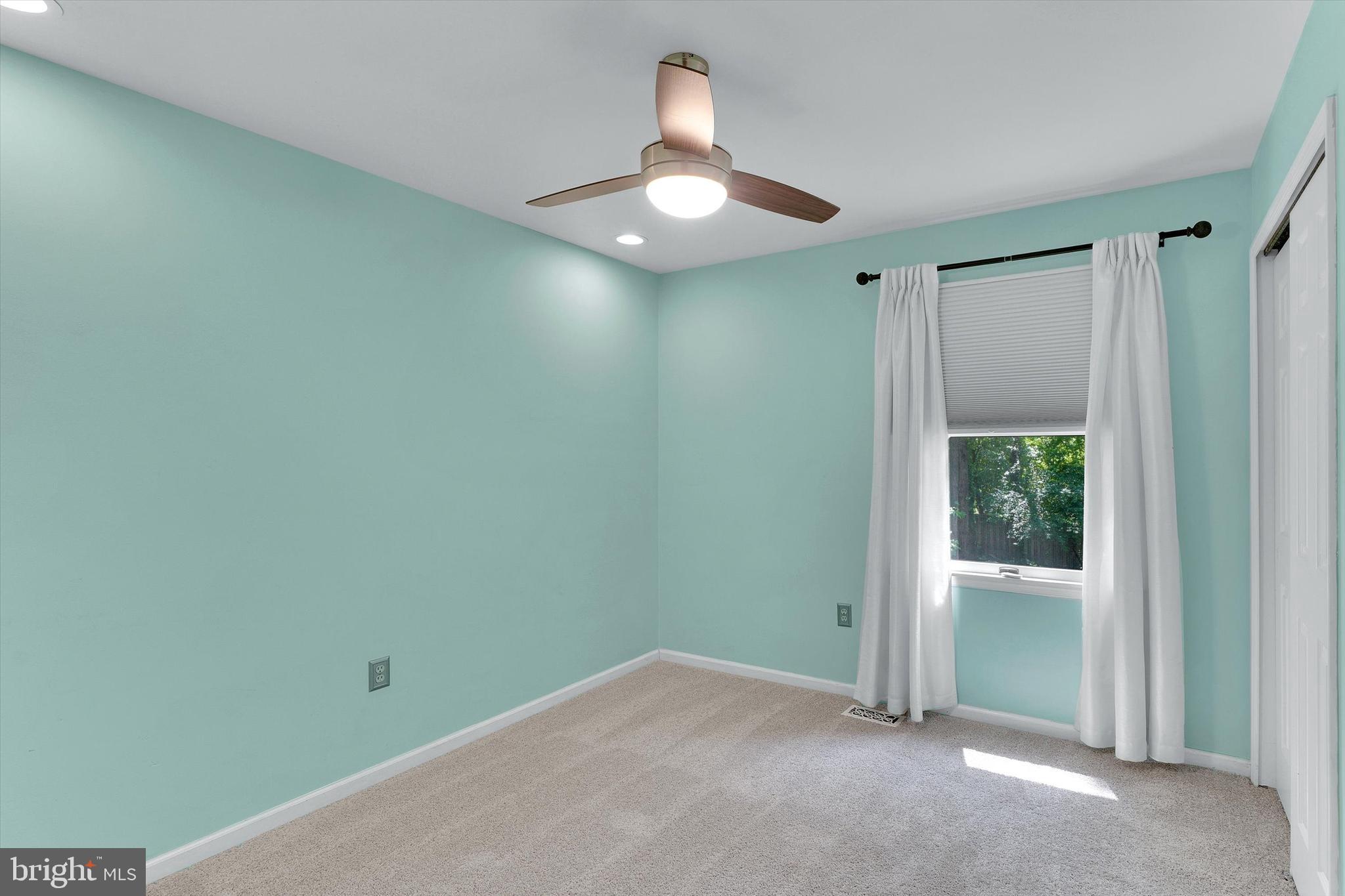 YARDLEY CREST - Residential