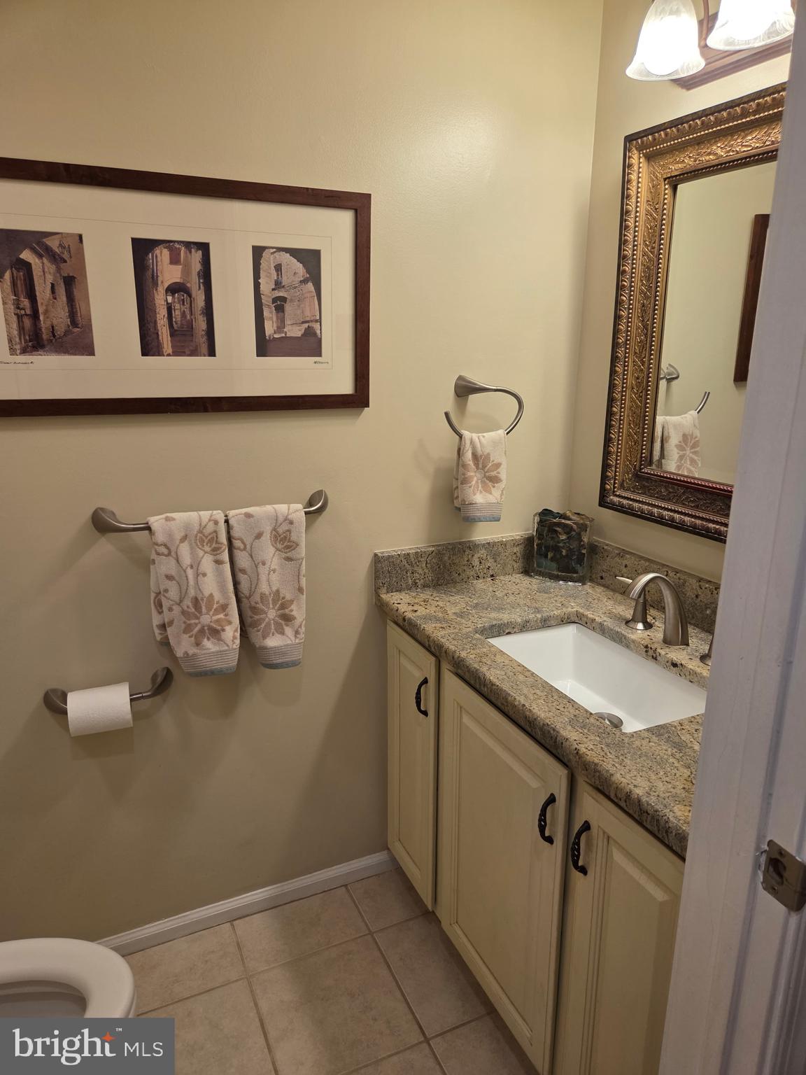 YARDLEY CREST - Residential