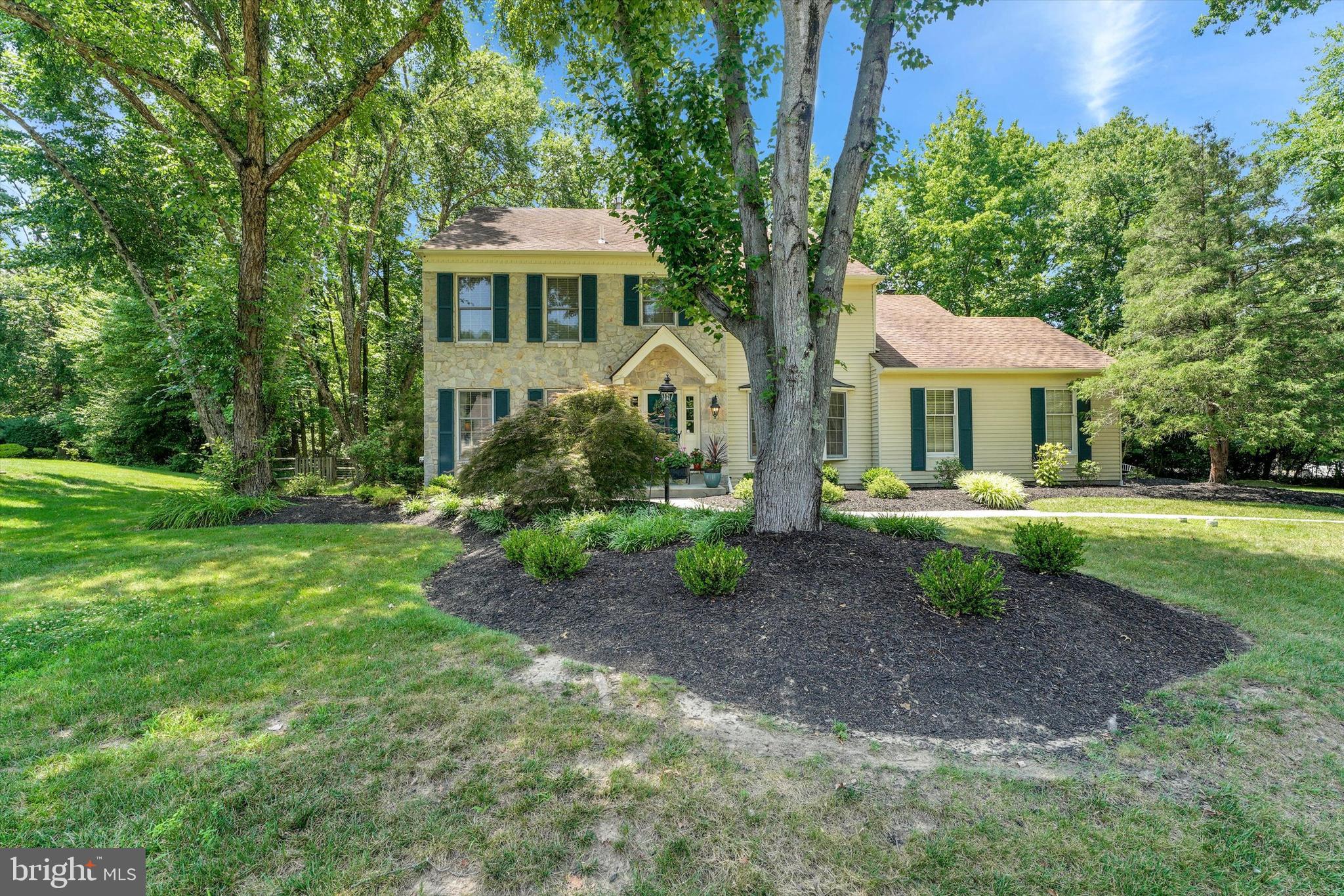 YARDLEY CREST - Residential