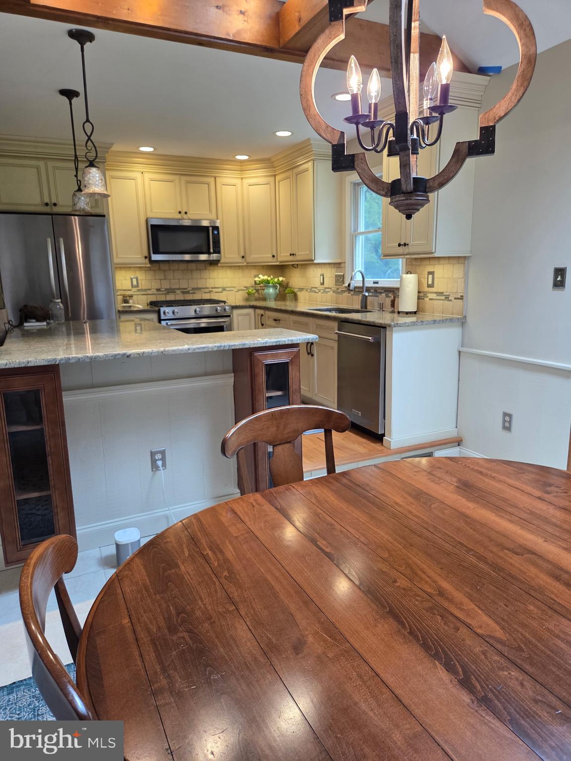 YARDLEY CREST - Residential