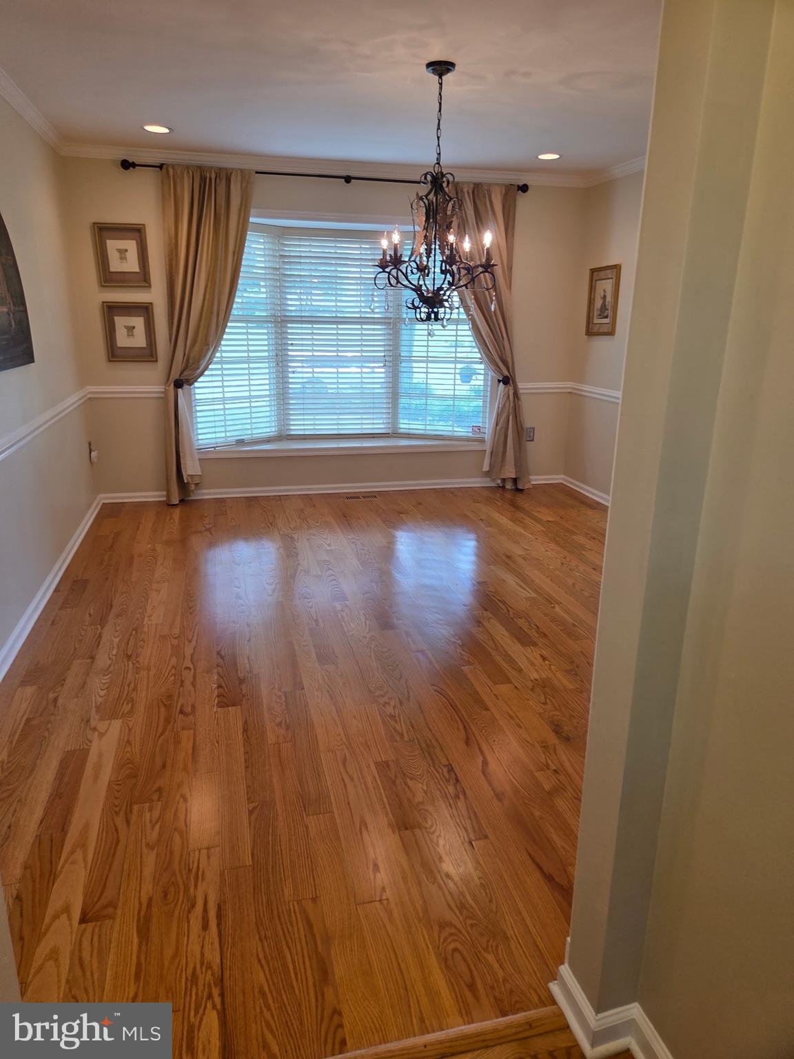 YARDLEY CREST - Residential