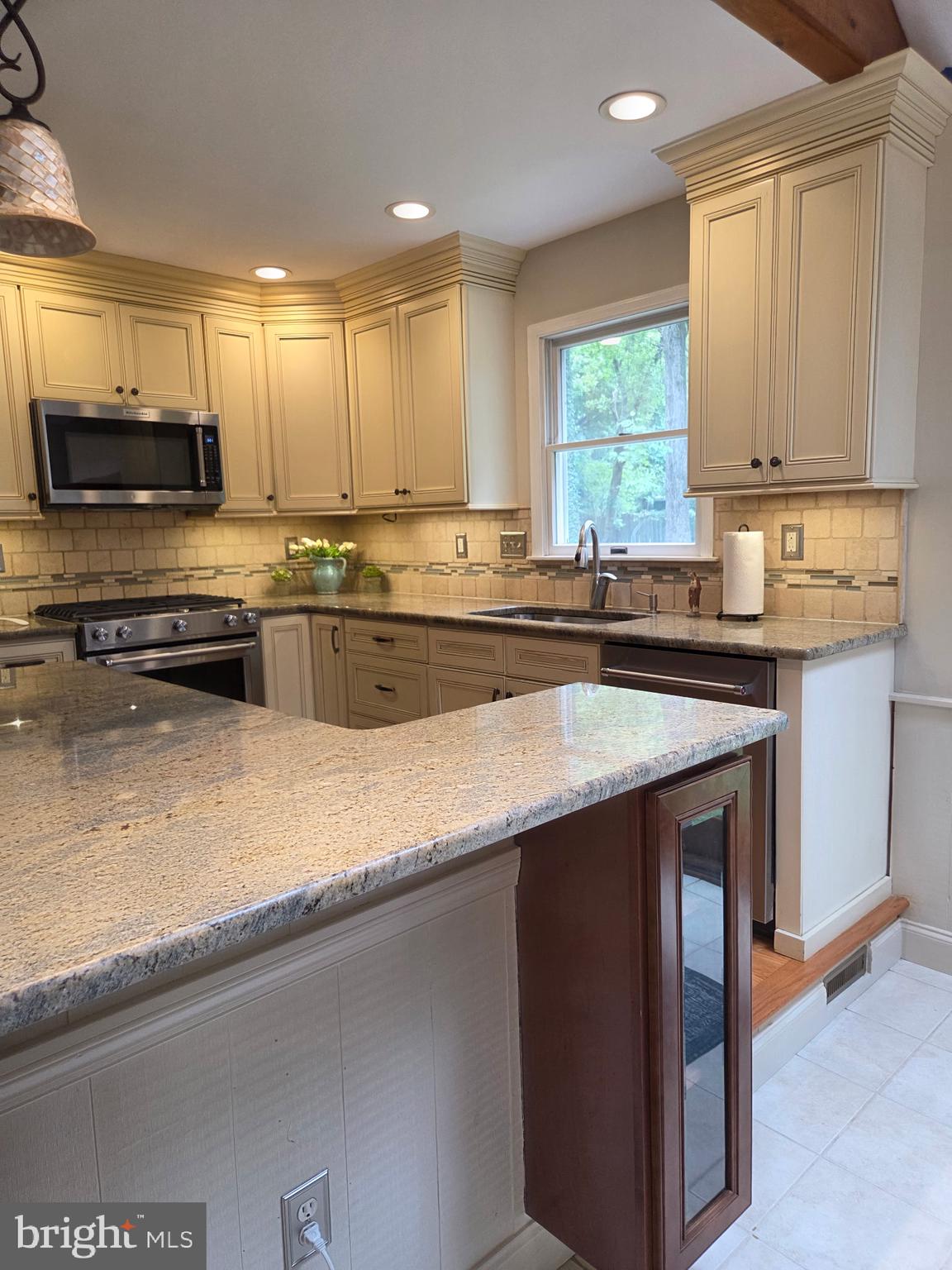 YARDLEY CREST - Residential