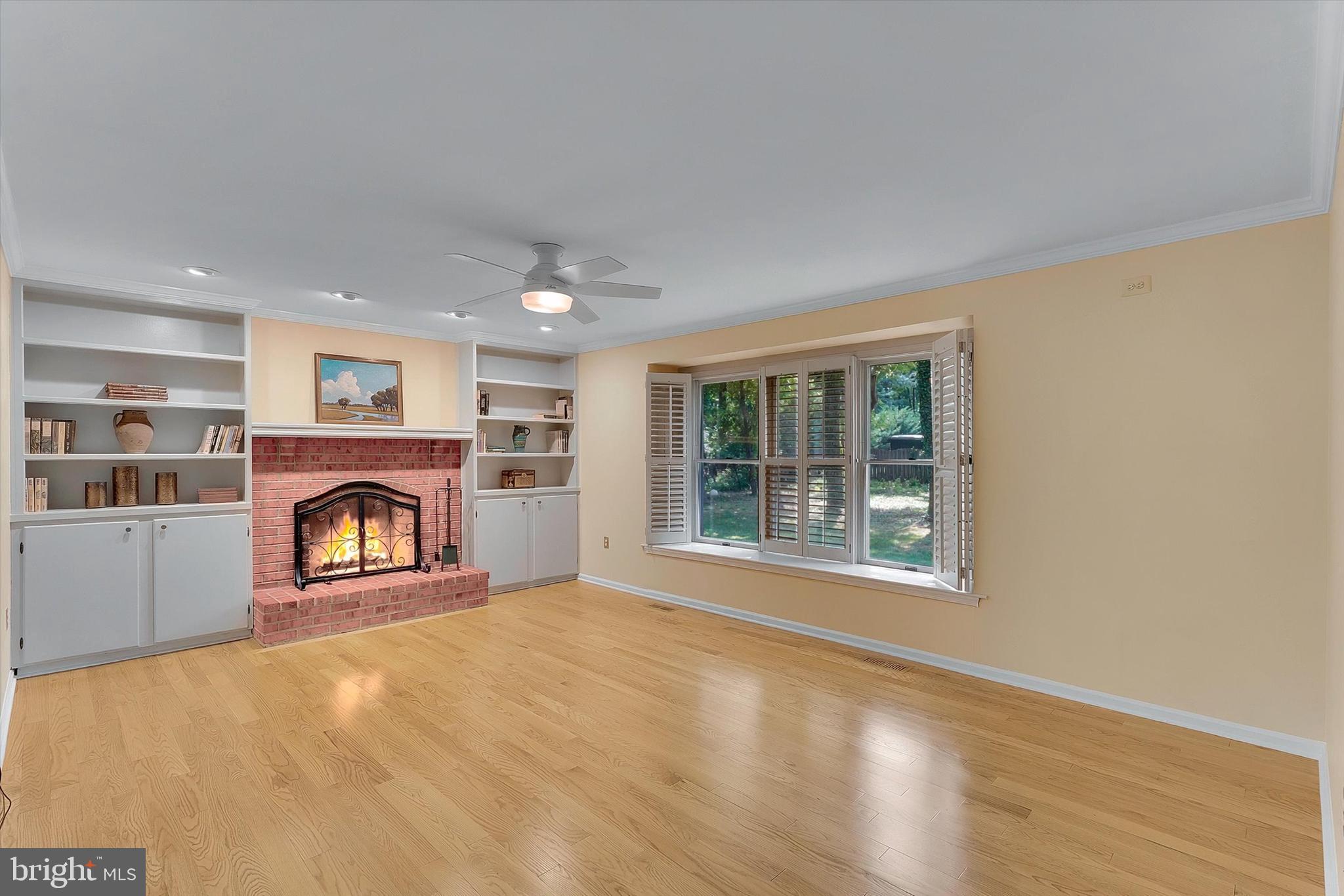 YARDLEY CREST - Residential