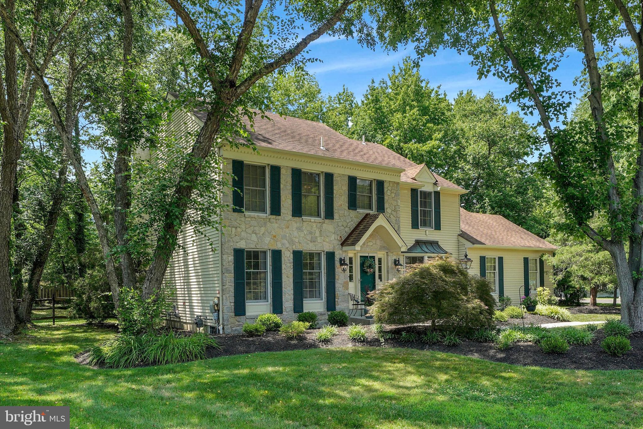 YARDLEY CREST - Residential