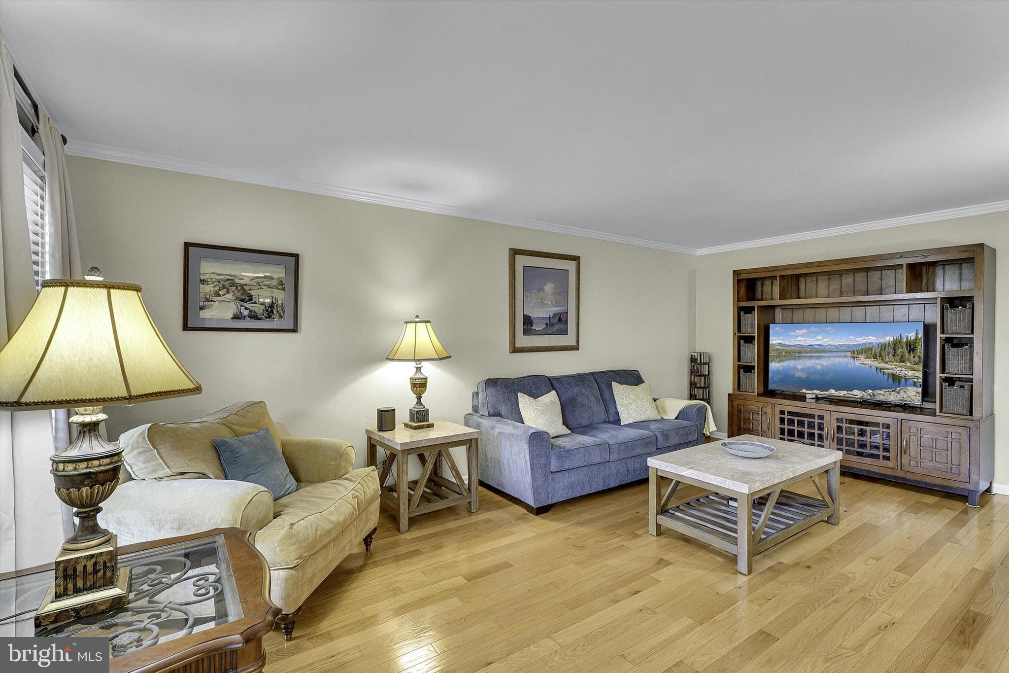 YARDLEY CREST - Residential