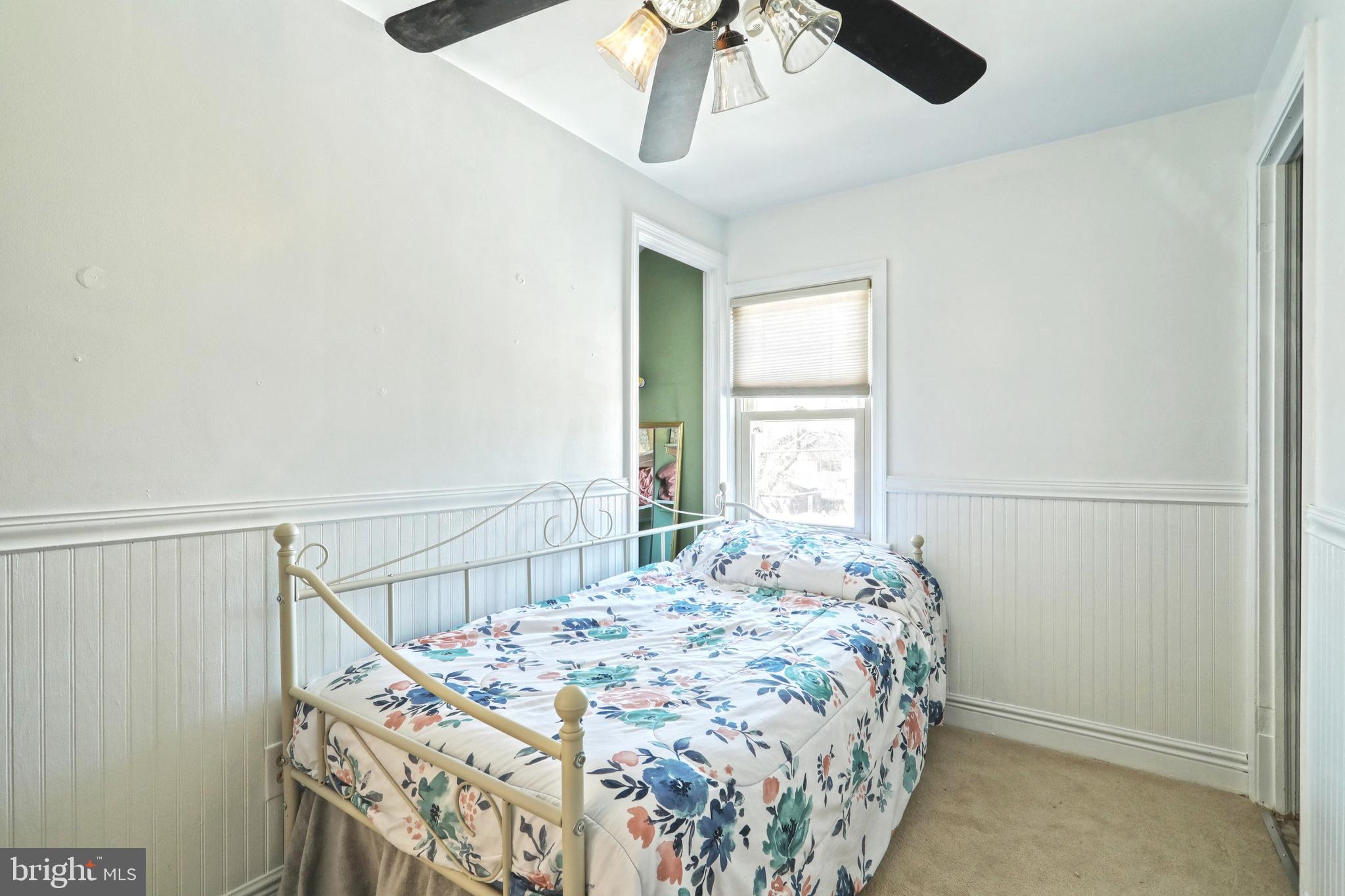 MIDLAND-HOLLYWOOD HEIGHTS - Residential