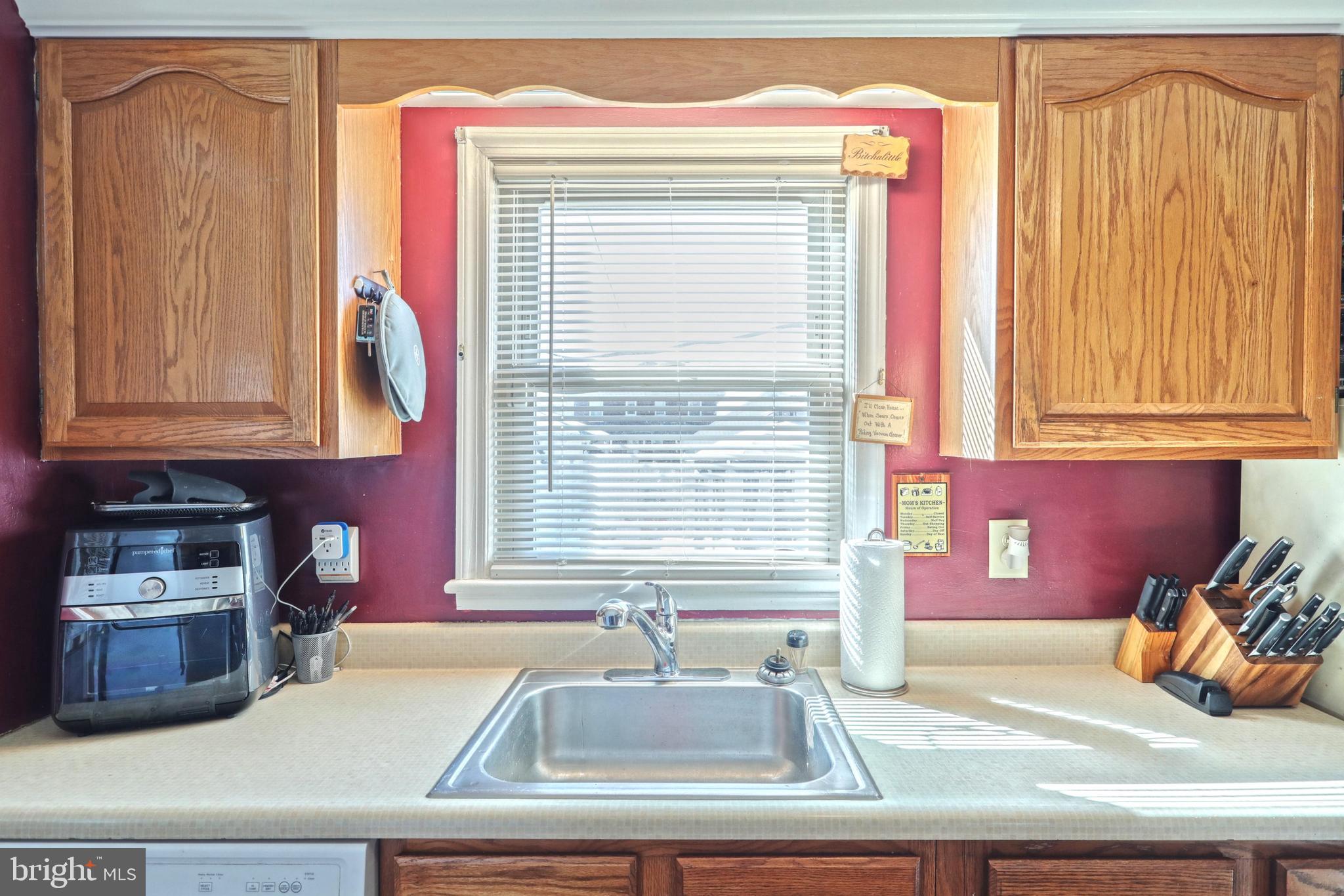 MIDLAND-HOLLYWOOD HEIGHTS - Residential
