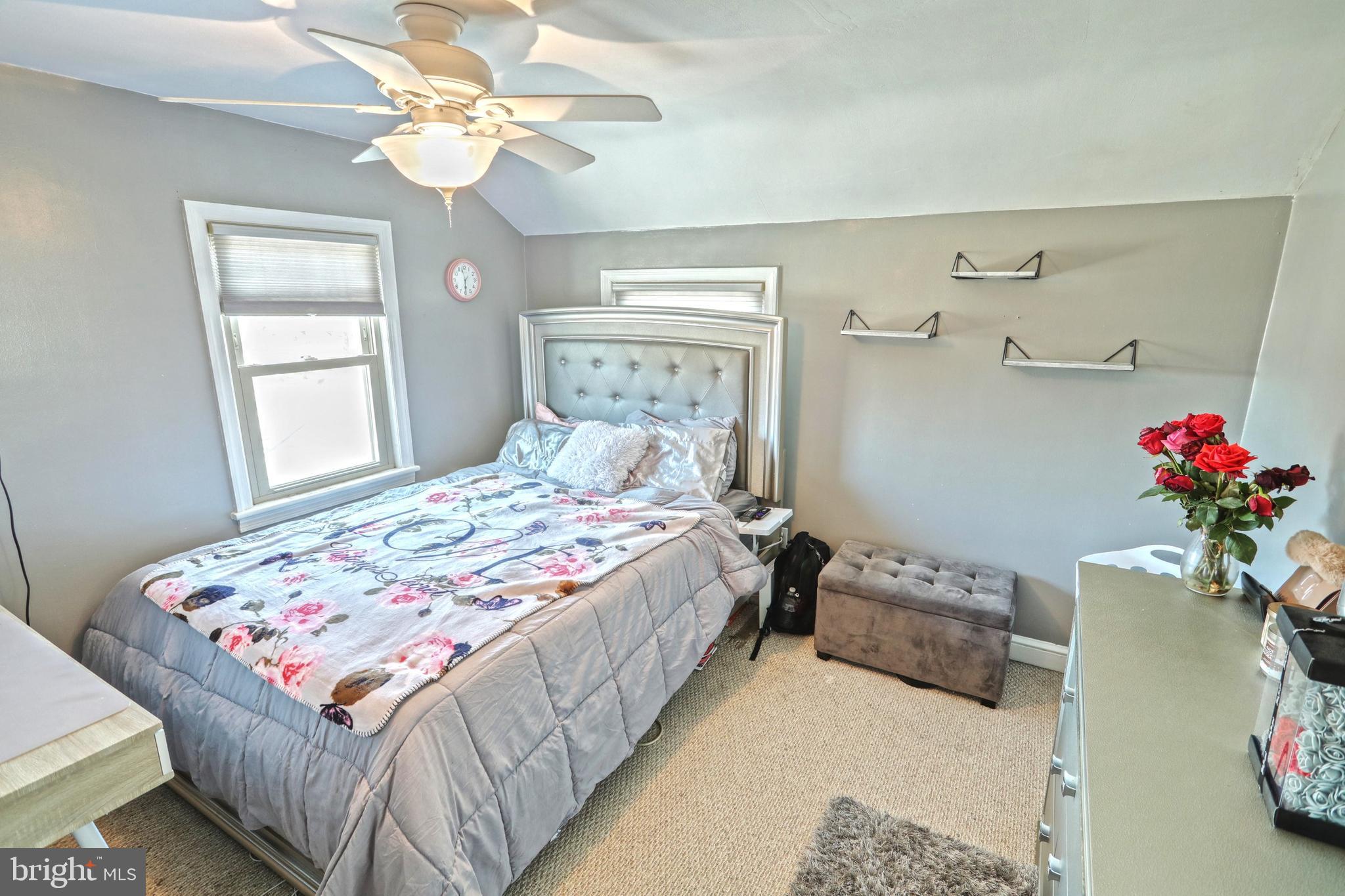MIDLAND-HOLLYWOOD HEIGHTS - Residential