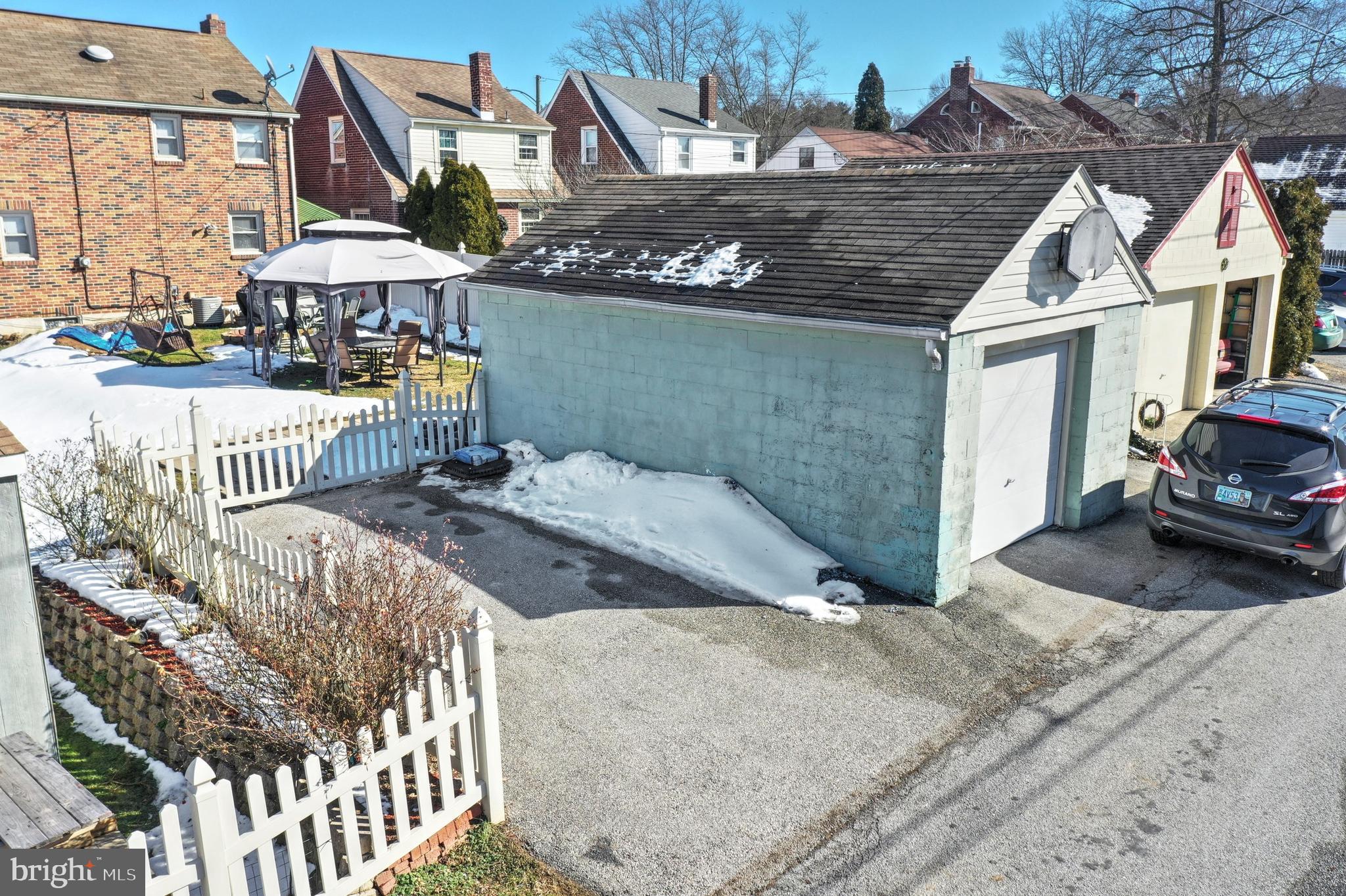 MIDLAND-HOLLYWOOD HEIGHTS - Residential