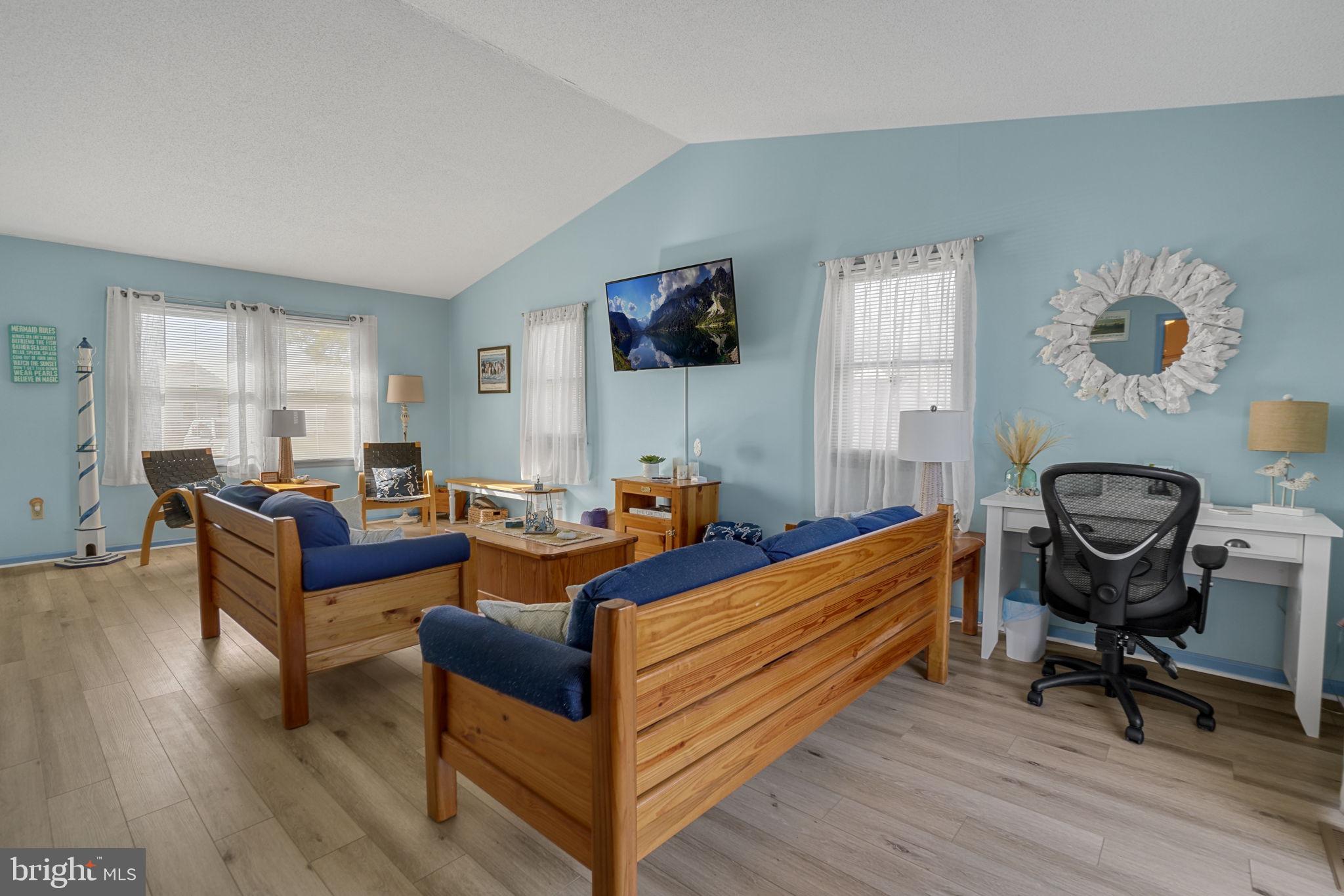 CHINCOTEAGUE - Residential
