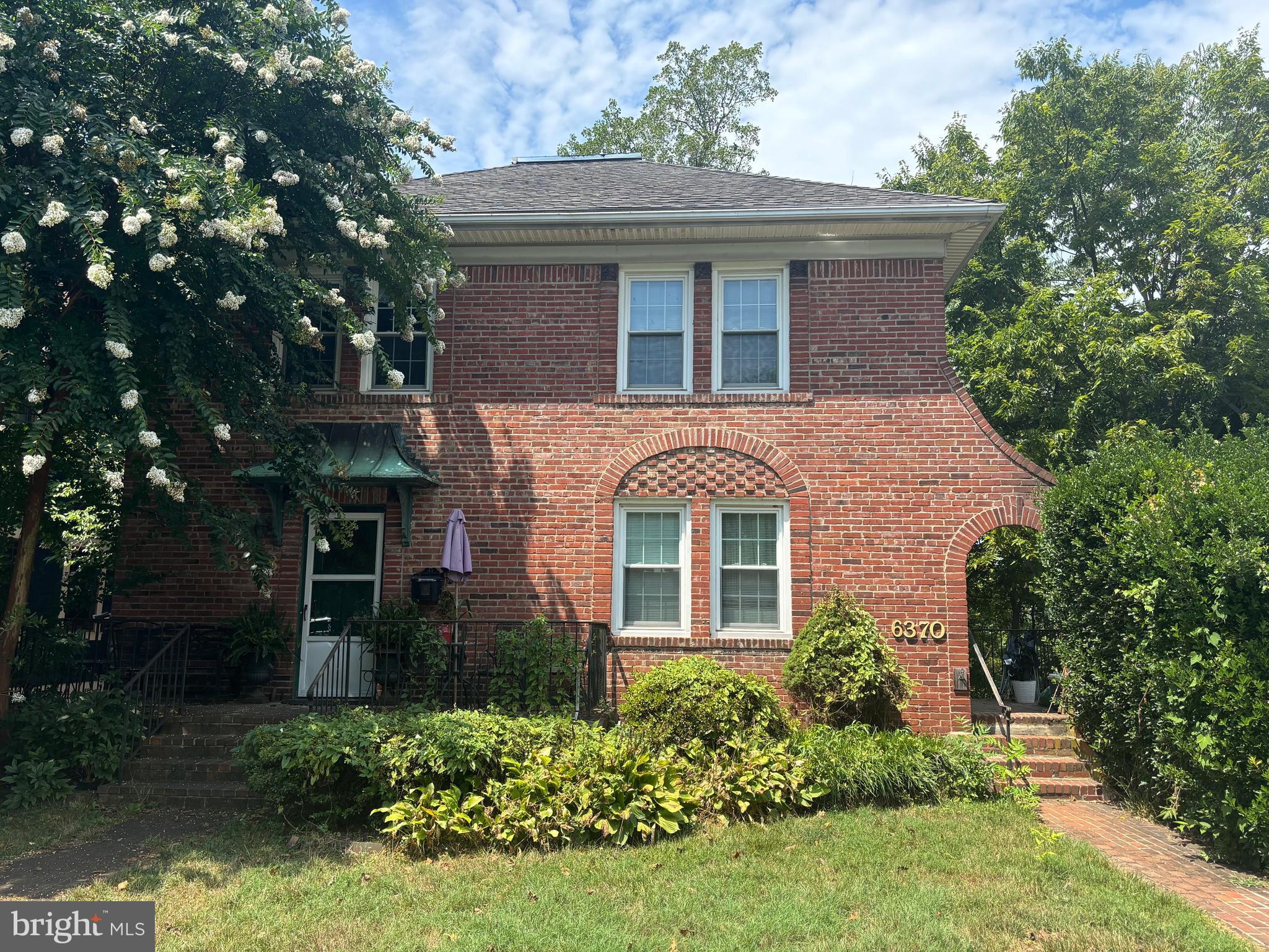 BROOKMONT - Residential Income