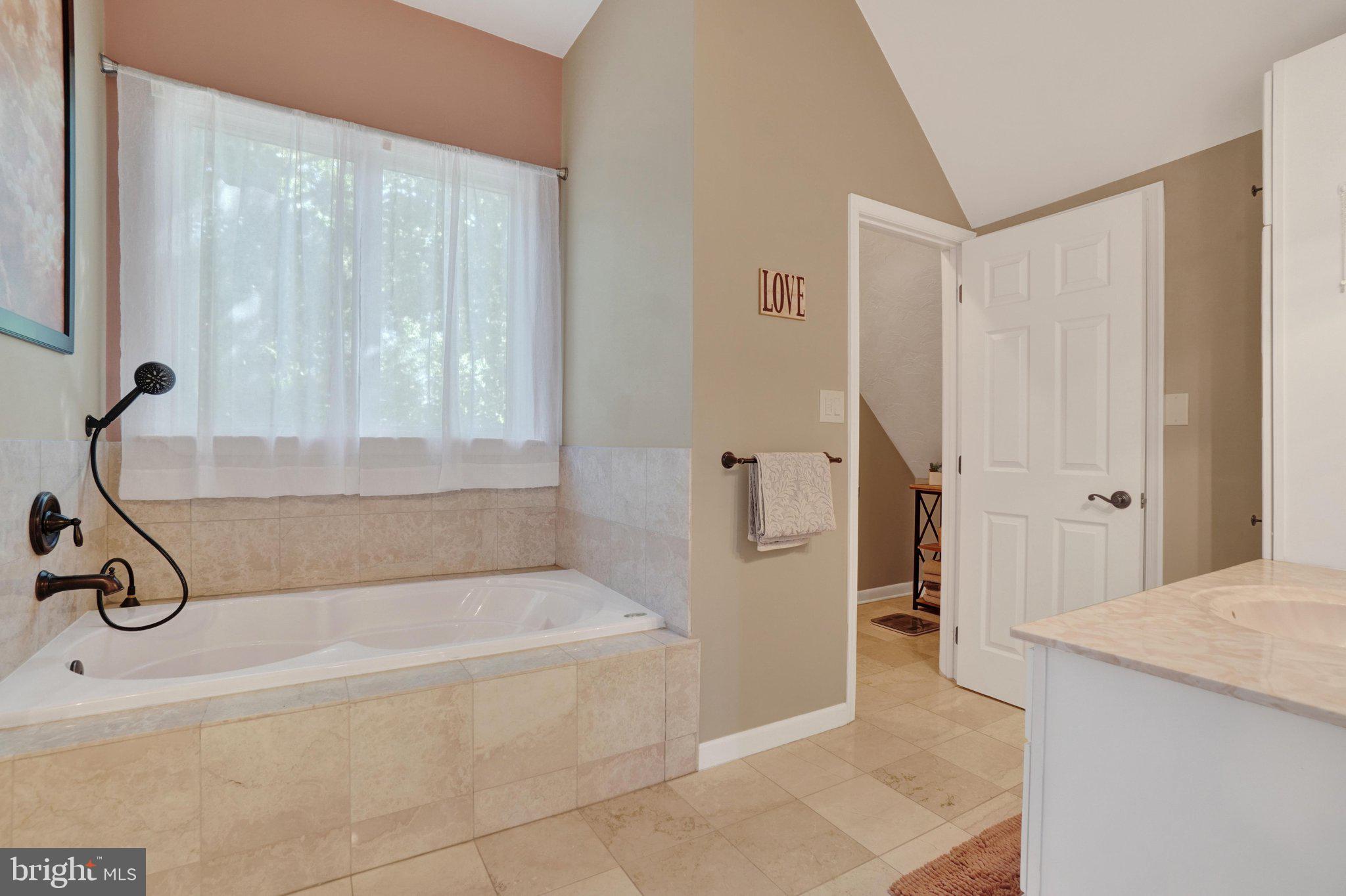 HERITAGE FARMS - Residential