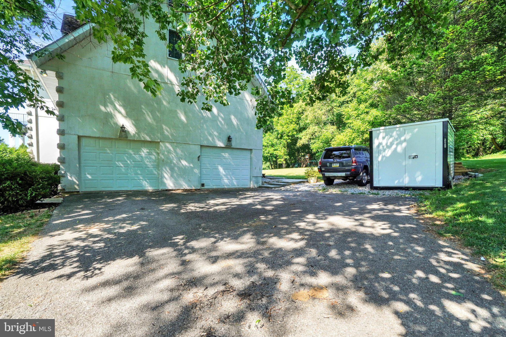 HERITAGE FARMS - Residential