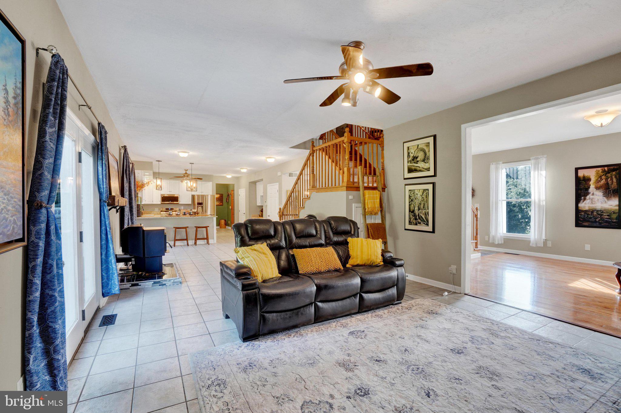 HERITAGE FARMS - Residential