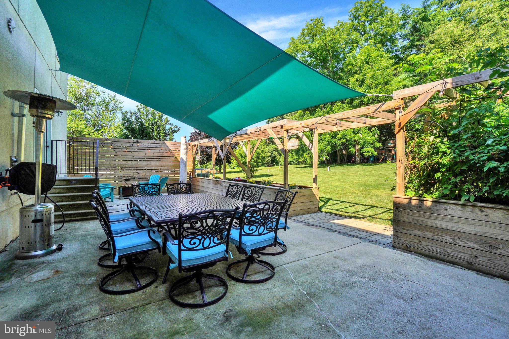 HERITAGE FARMS - Residential