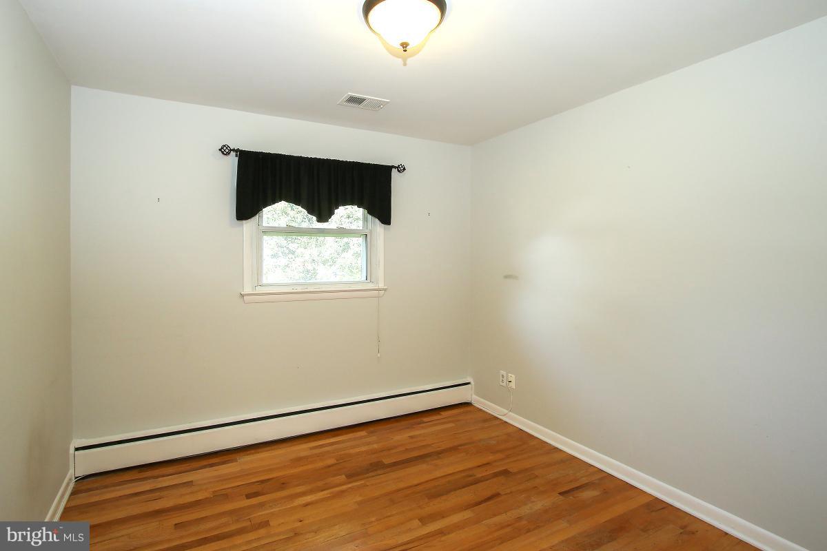 MEADOWBROOK ESTATES - Residential