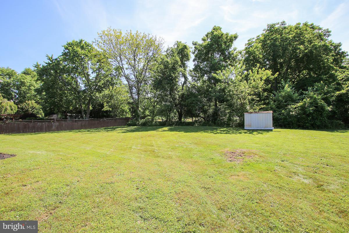 MEADOWBROOK ESTATES - Residential