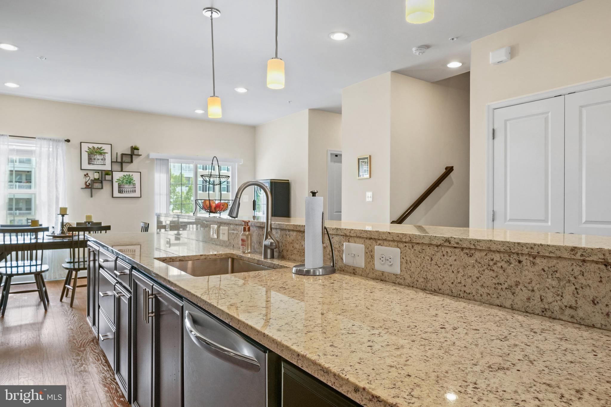 CREEKSTONE VILLAGE - Residential