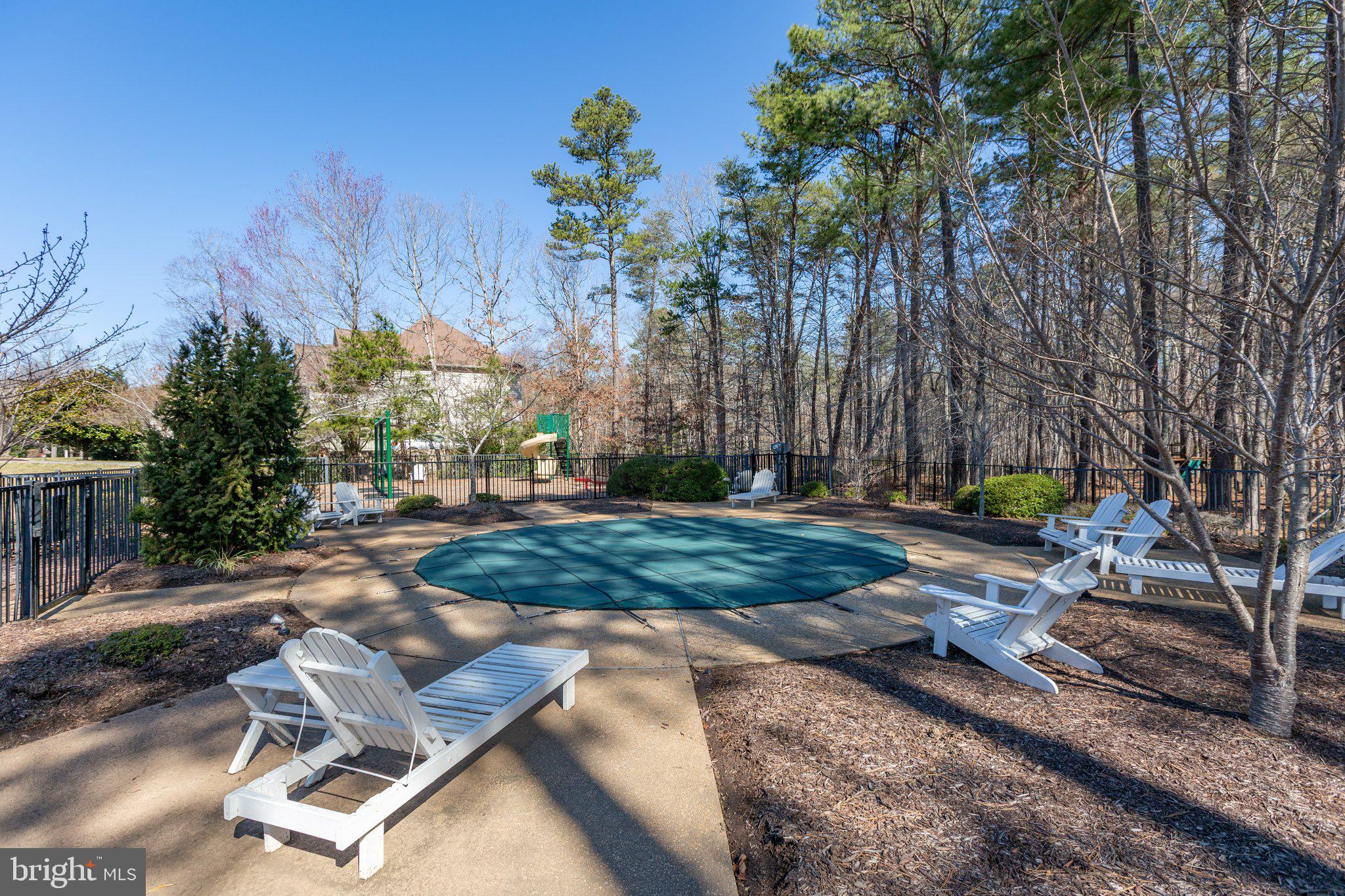 FAWN LAKE - Residential