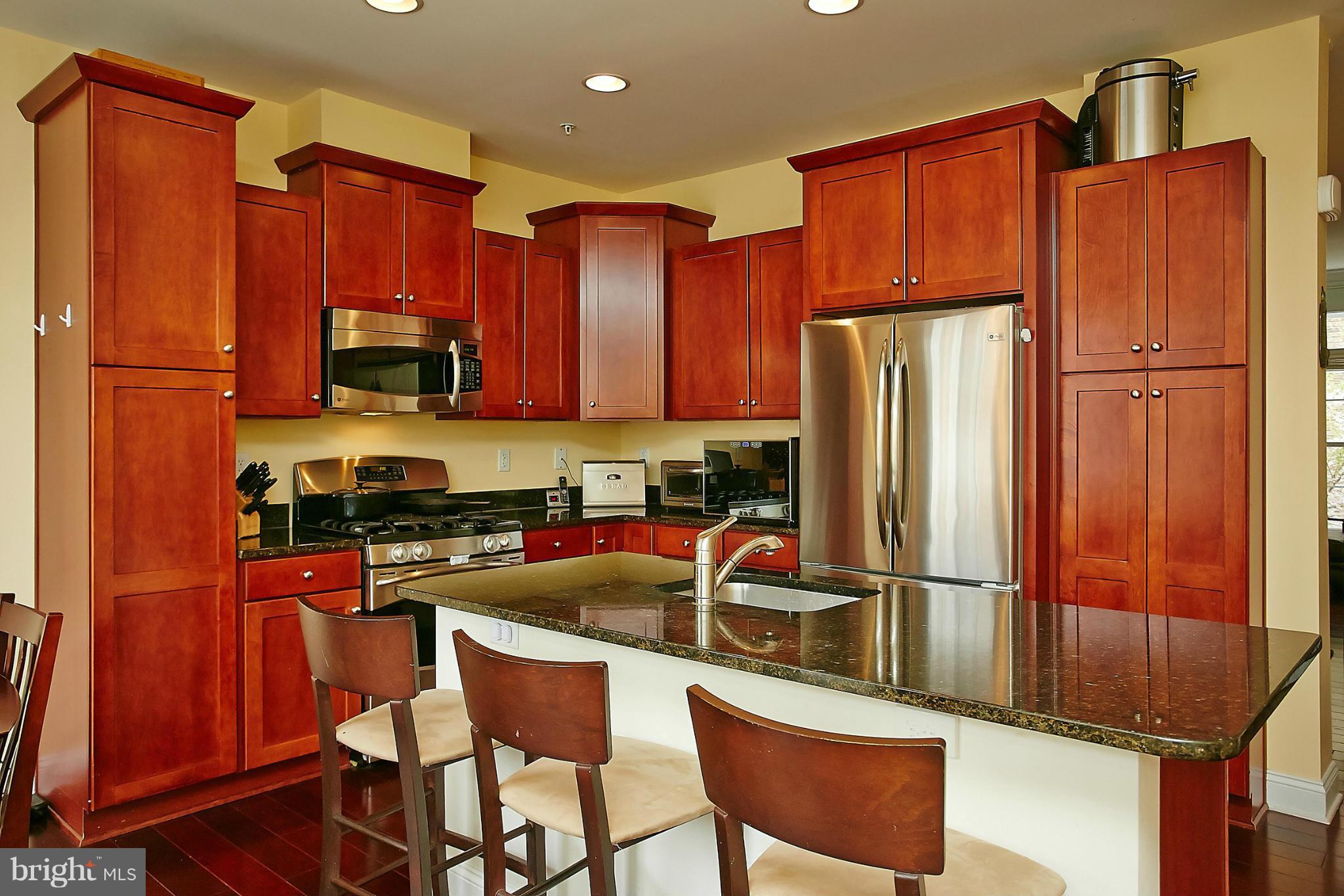 BUCKINGHAM COMMONS - Residential