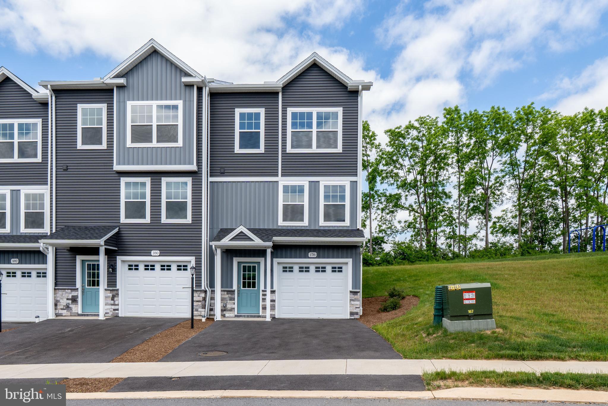 STEEPLECHASE - Residential