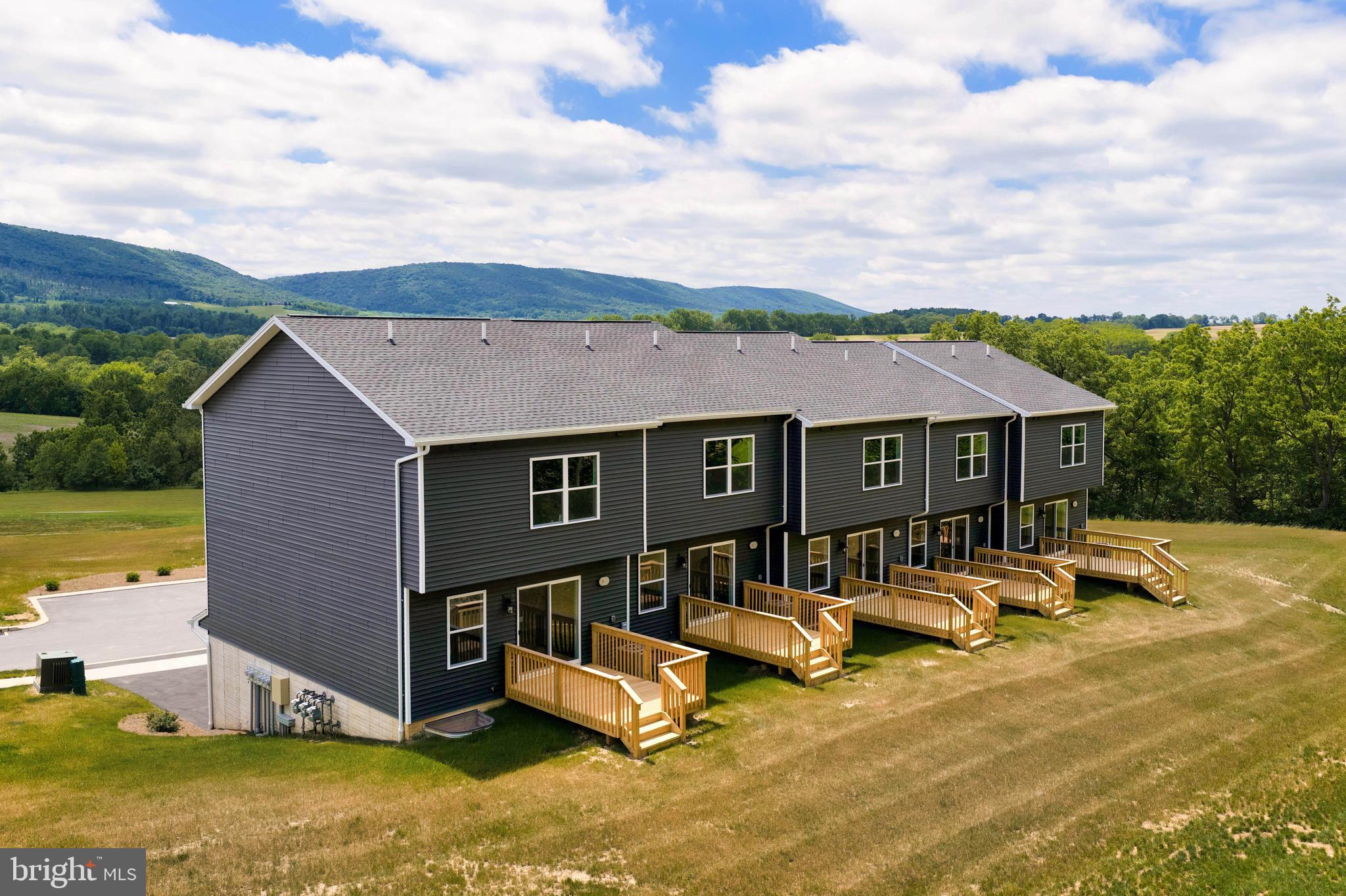 STEEPLECHASE - Residential