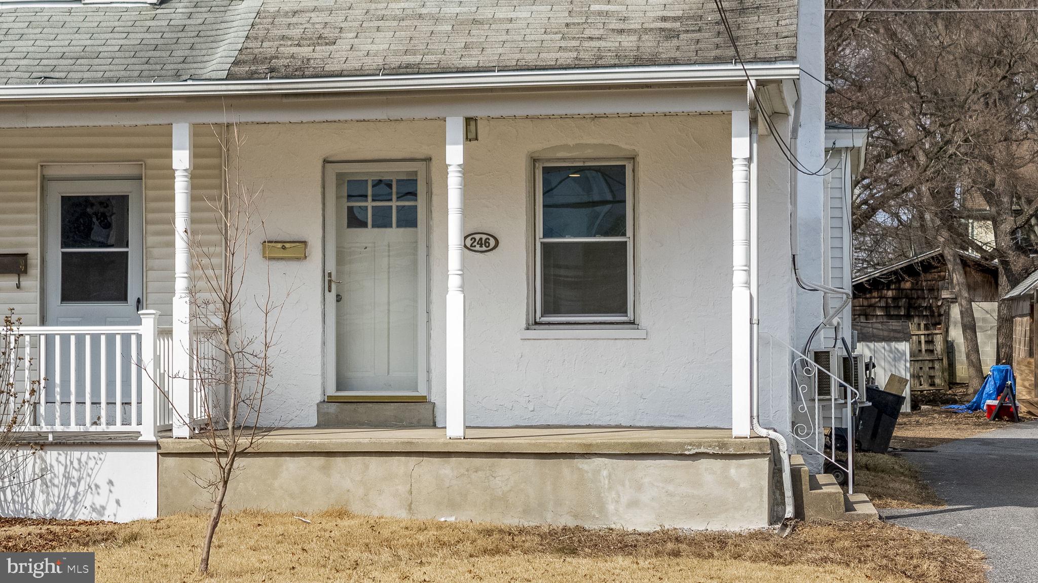 SPRINGFIELD KNOLL - Residential