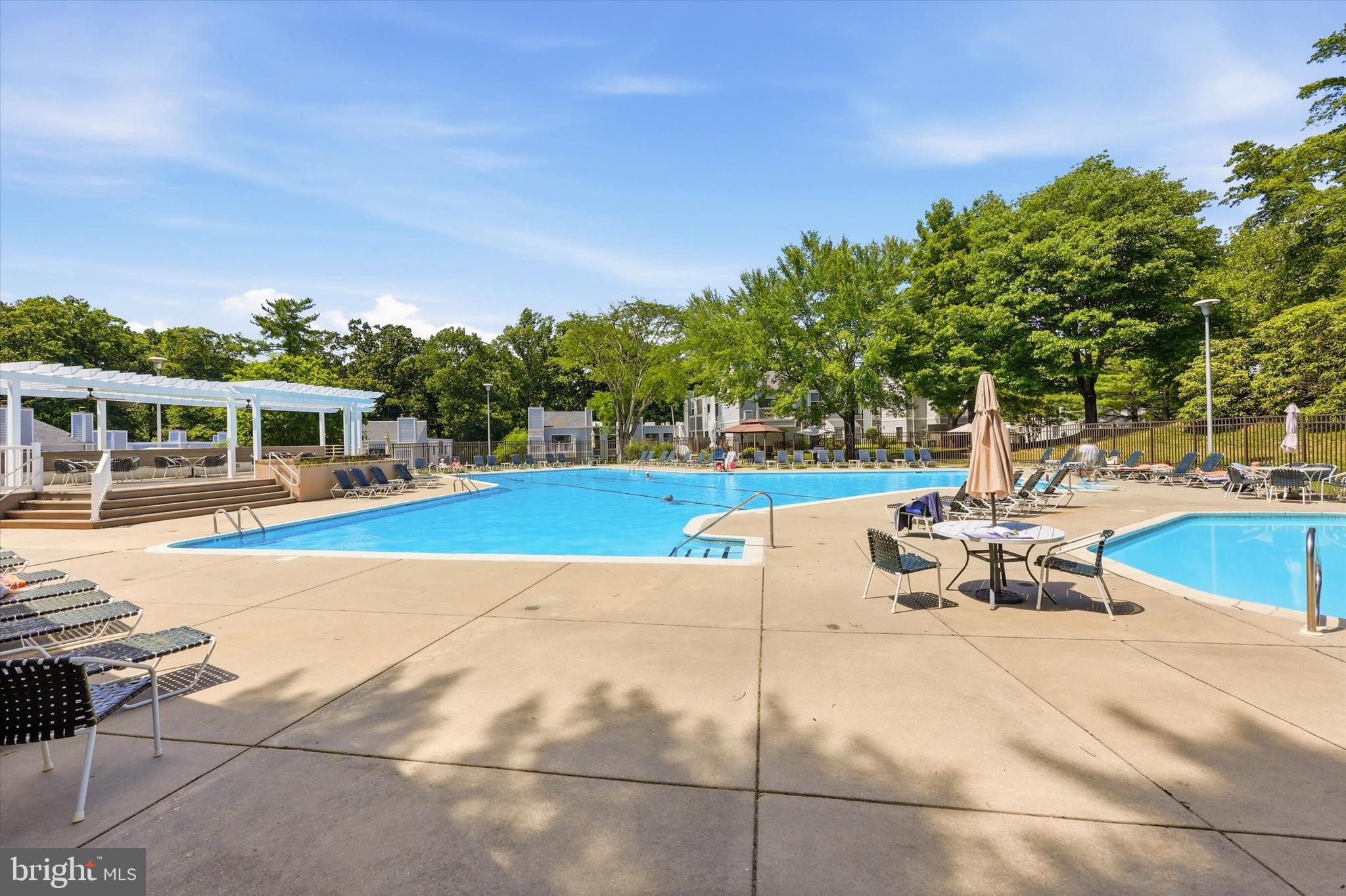 OAK HILL - Residential