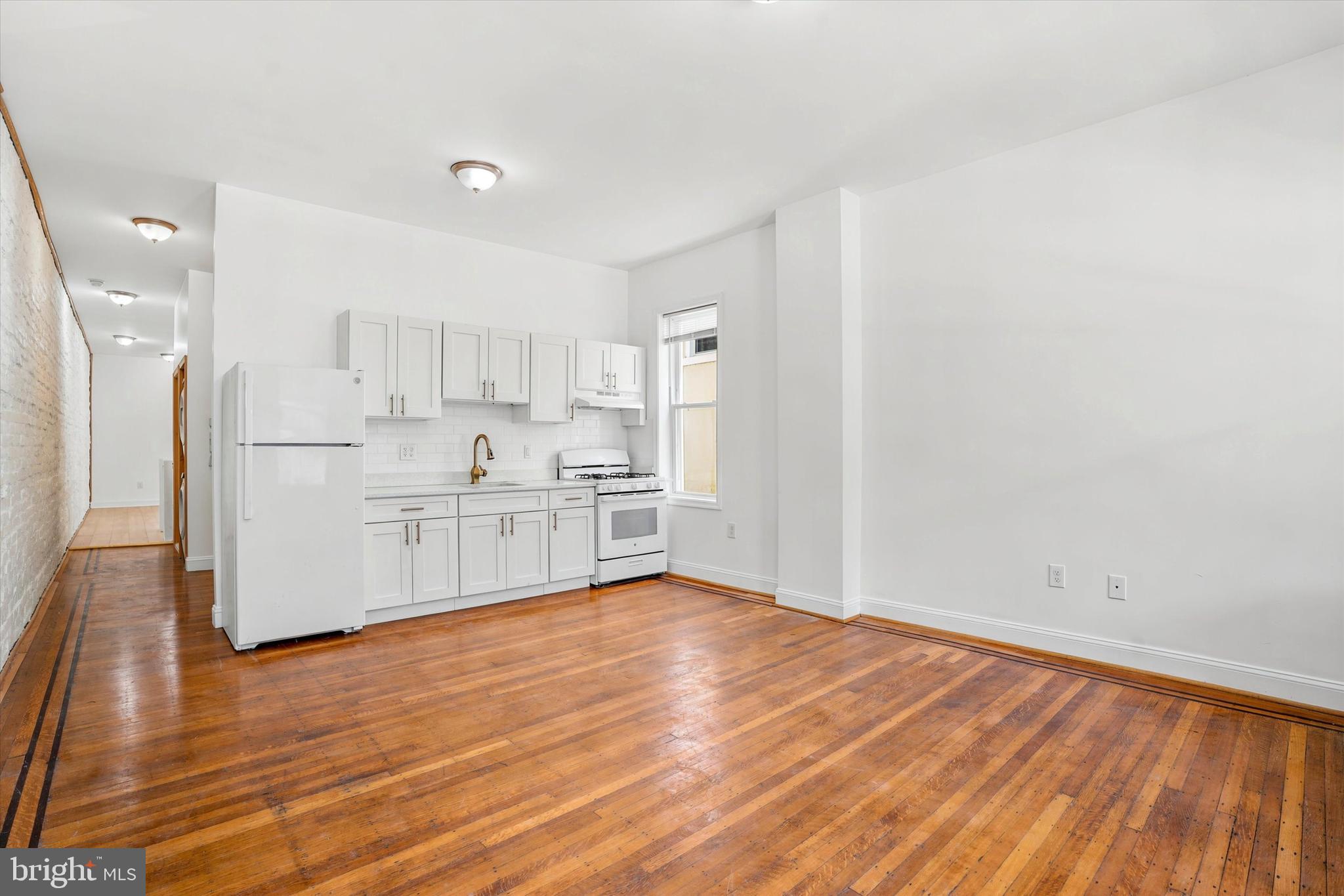 PHILADELPHIA (NORTHWEST) - Residential Income