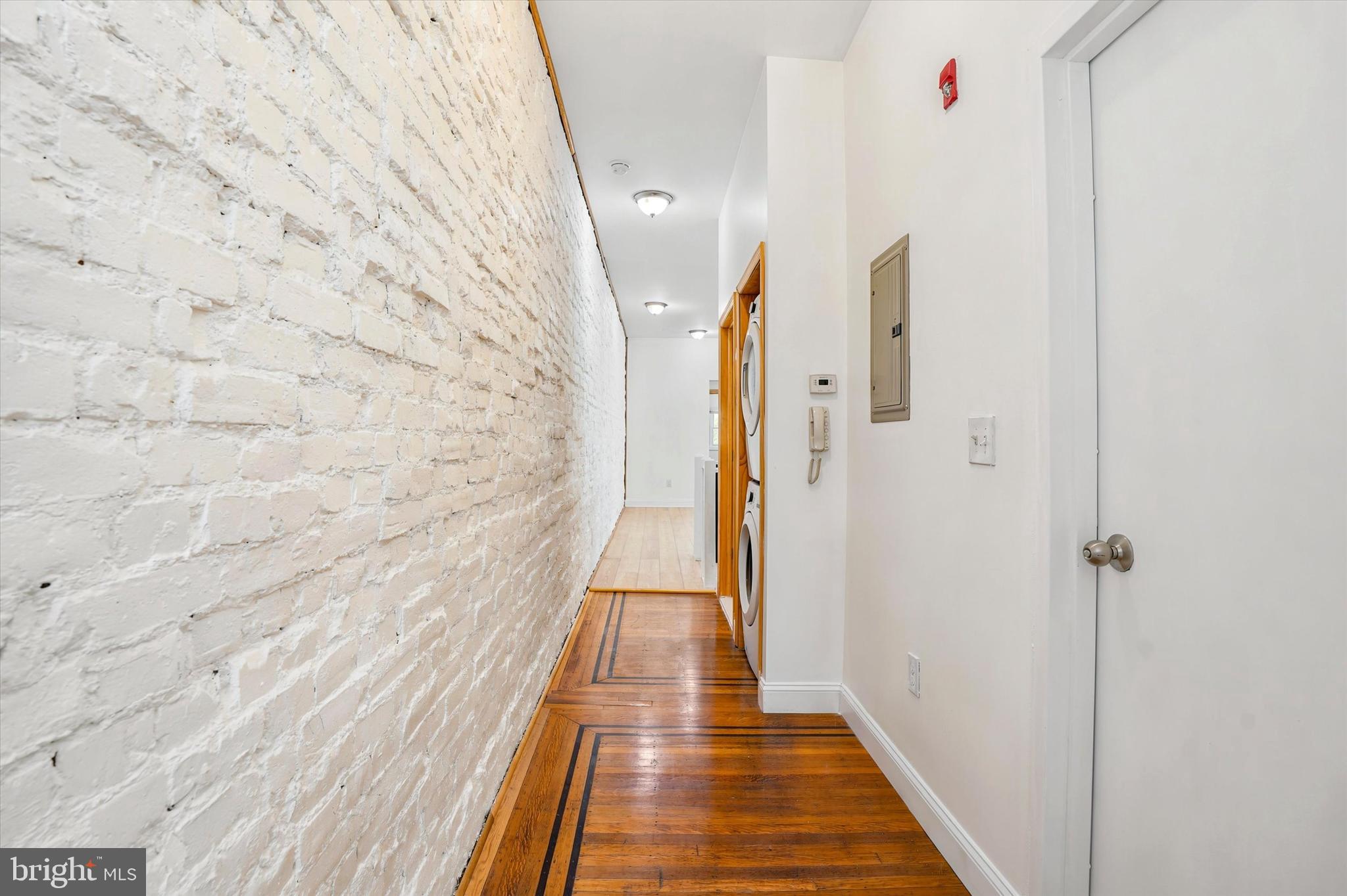 PHILADELPHIA (NORTHWEST) - Residential Income