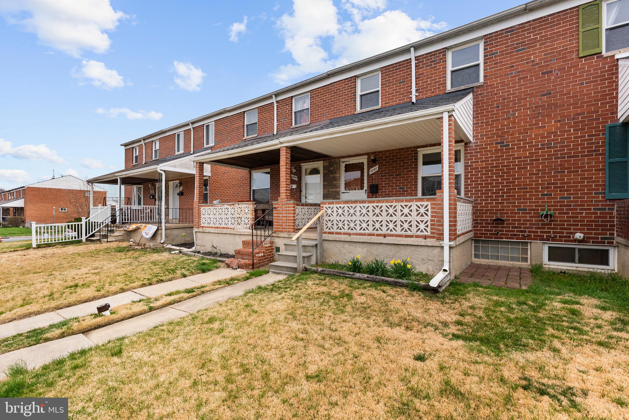 FOX RIDGE MANOR - Residential