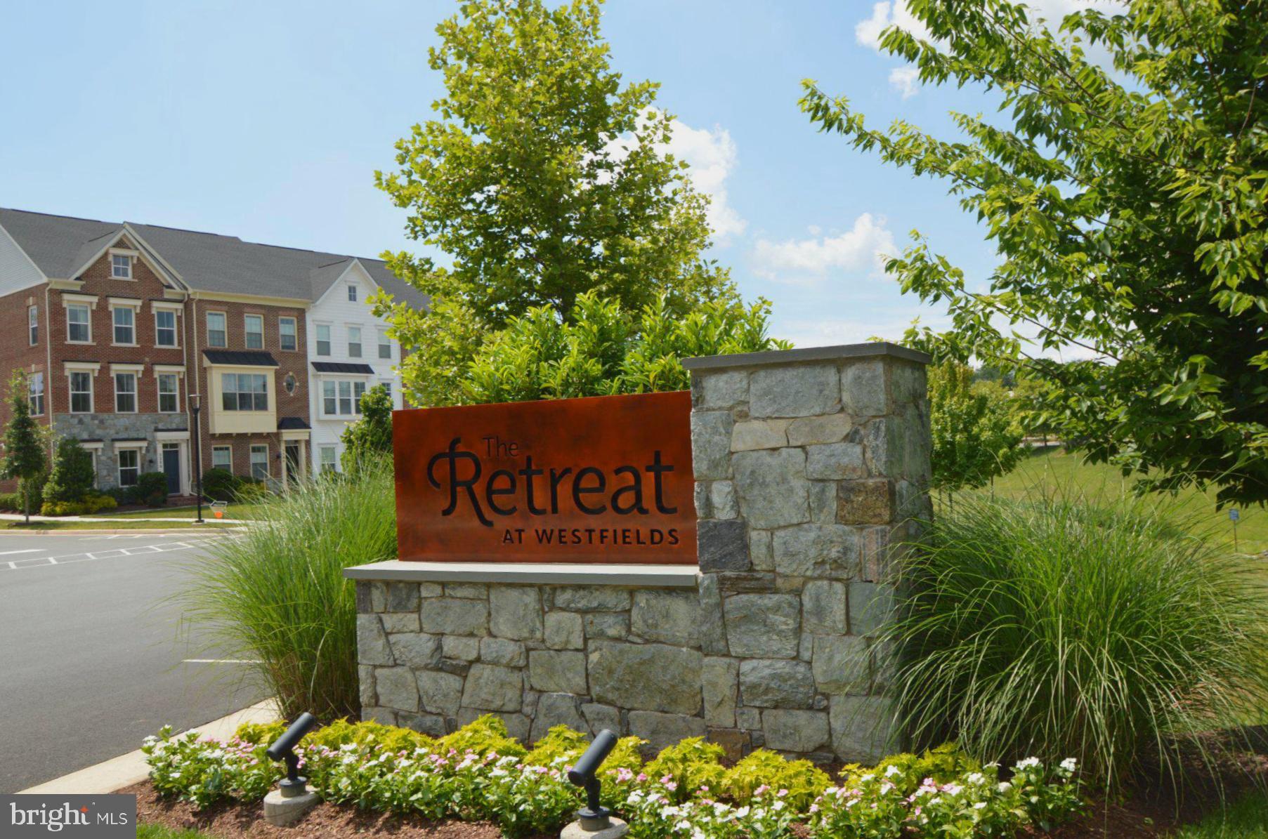 THE RETREAT AT WESTFIELDS - Residential