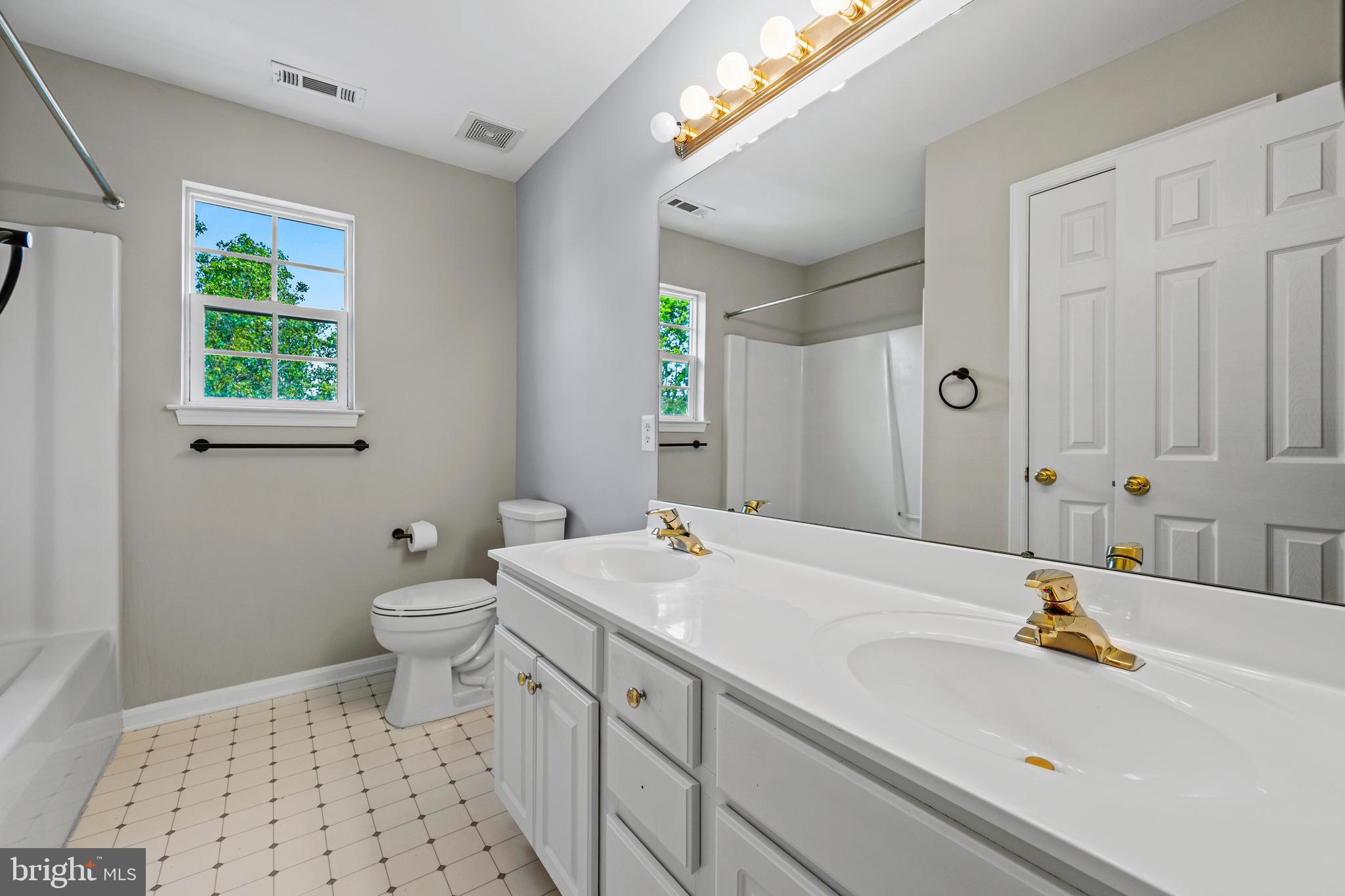 WESTWINDS - Residential