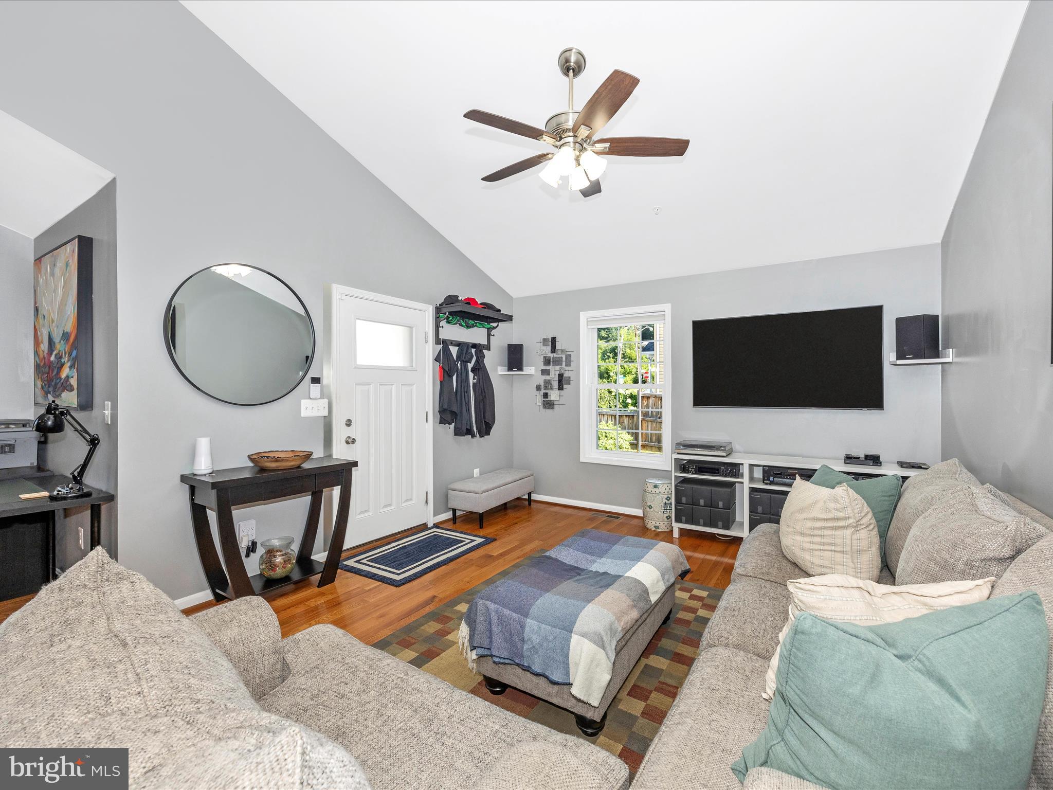 BRUNSWICK - Residential