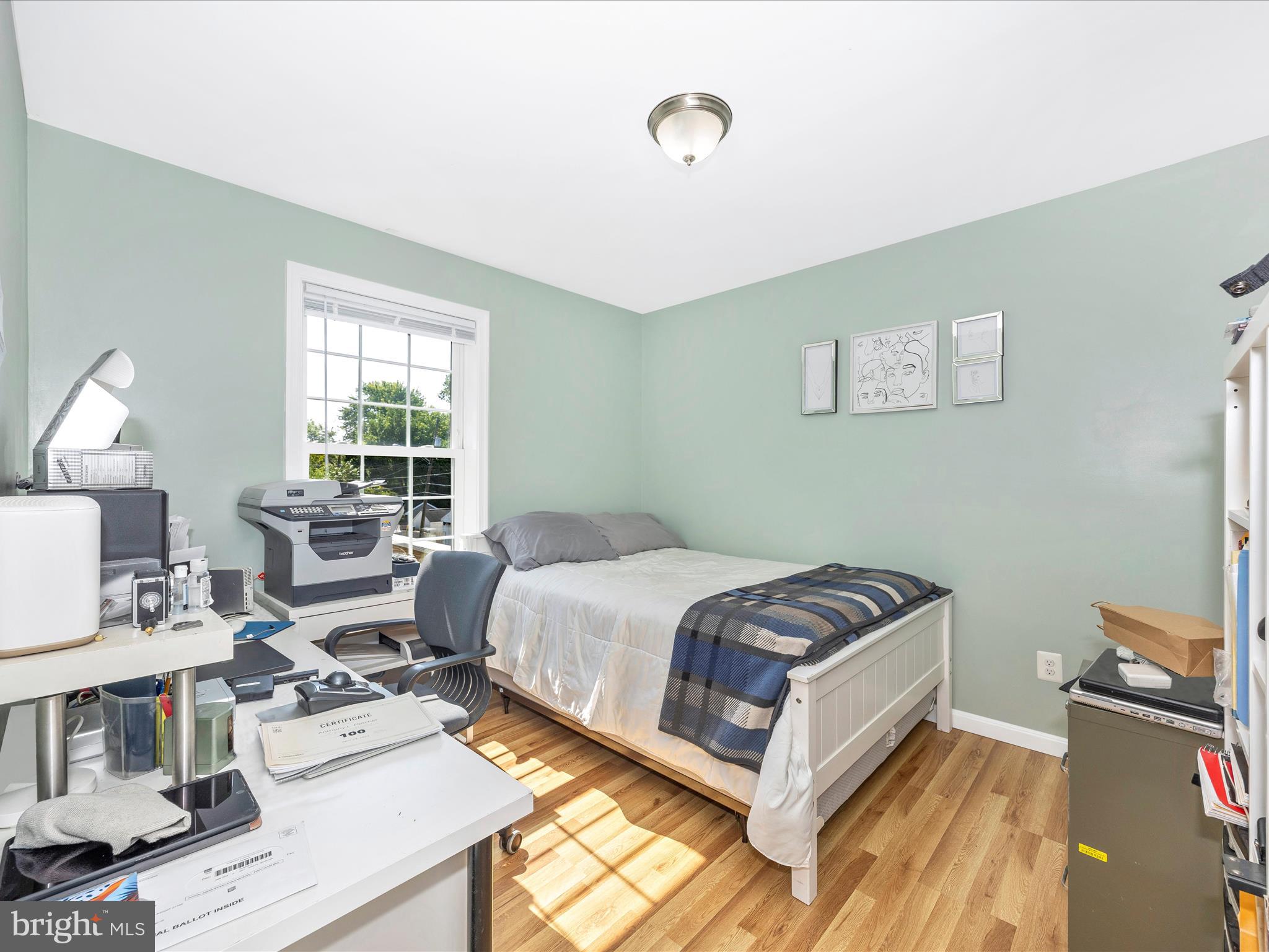 BRUNSWICK - Residential