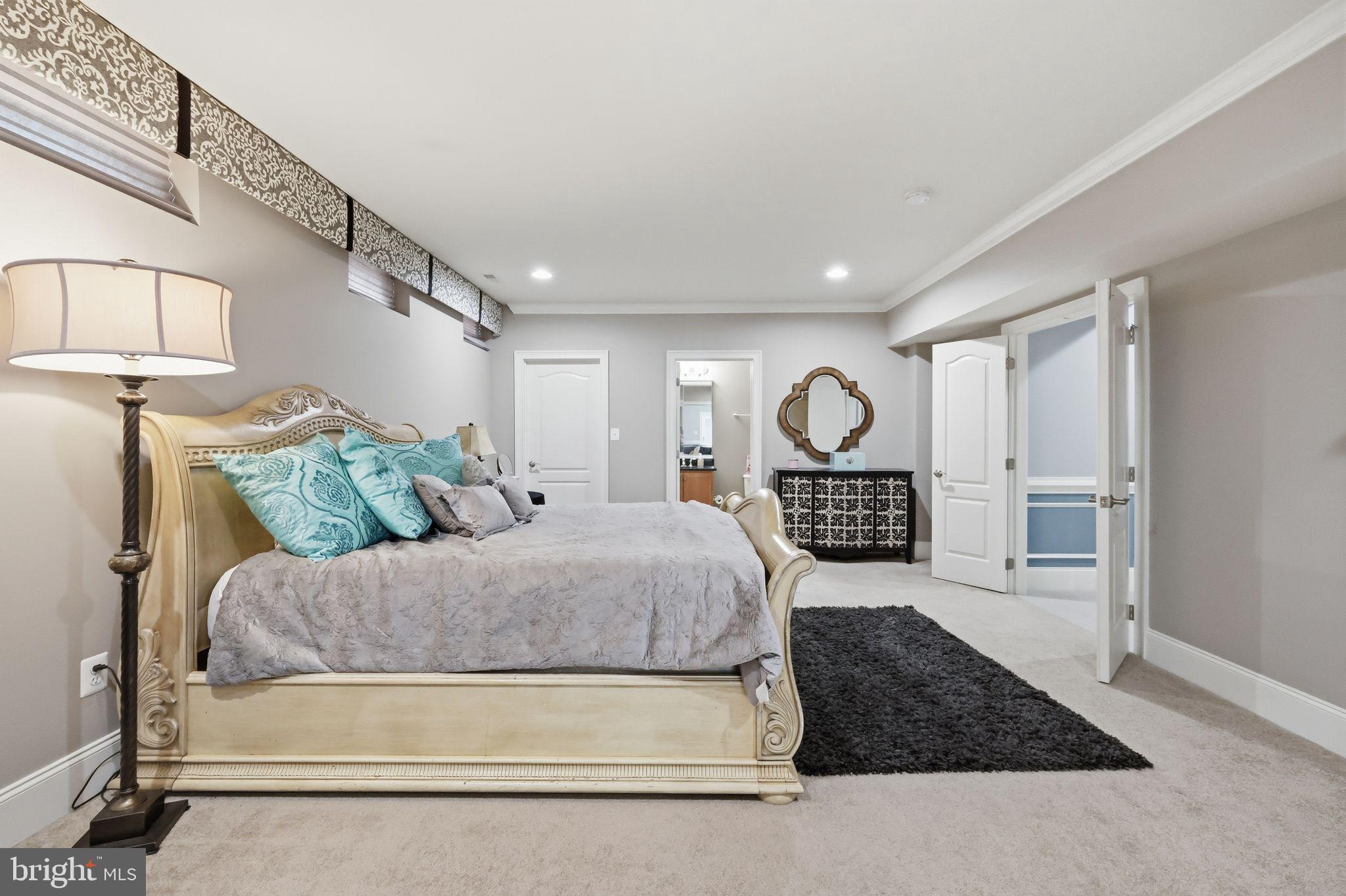 PATUXENT CHASE - Residential