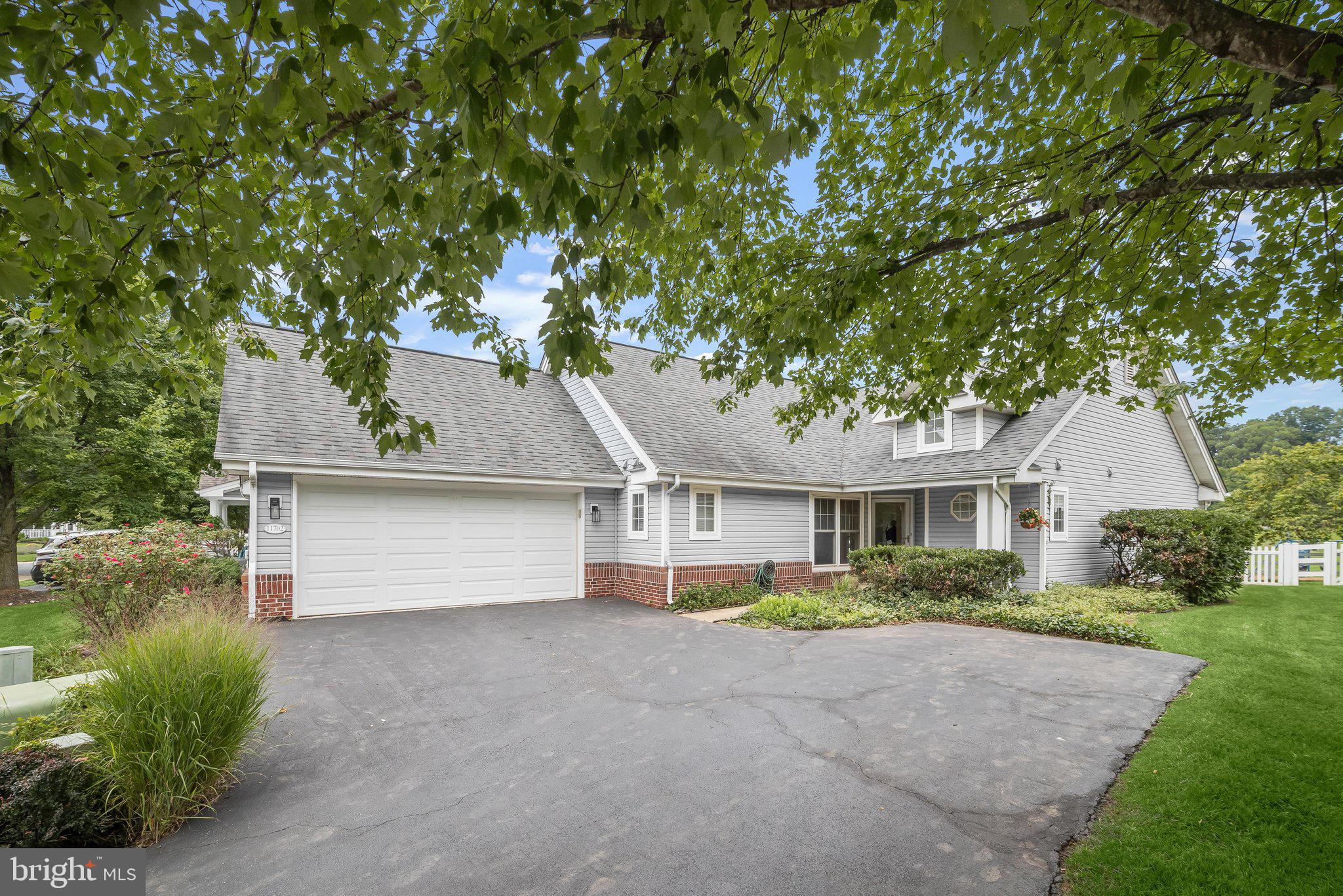 THE MEADOW AT NEW MARKET - Residential