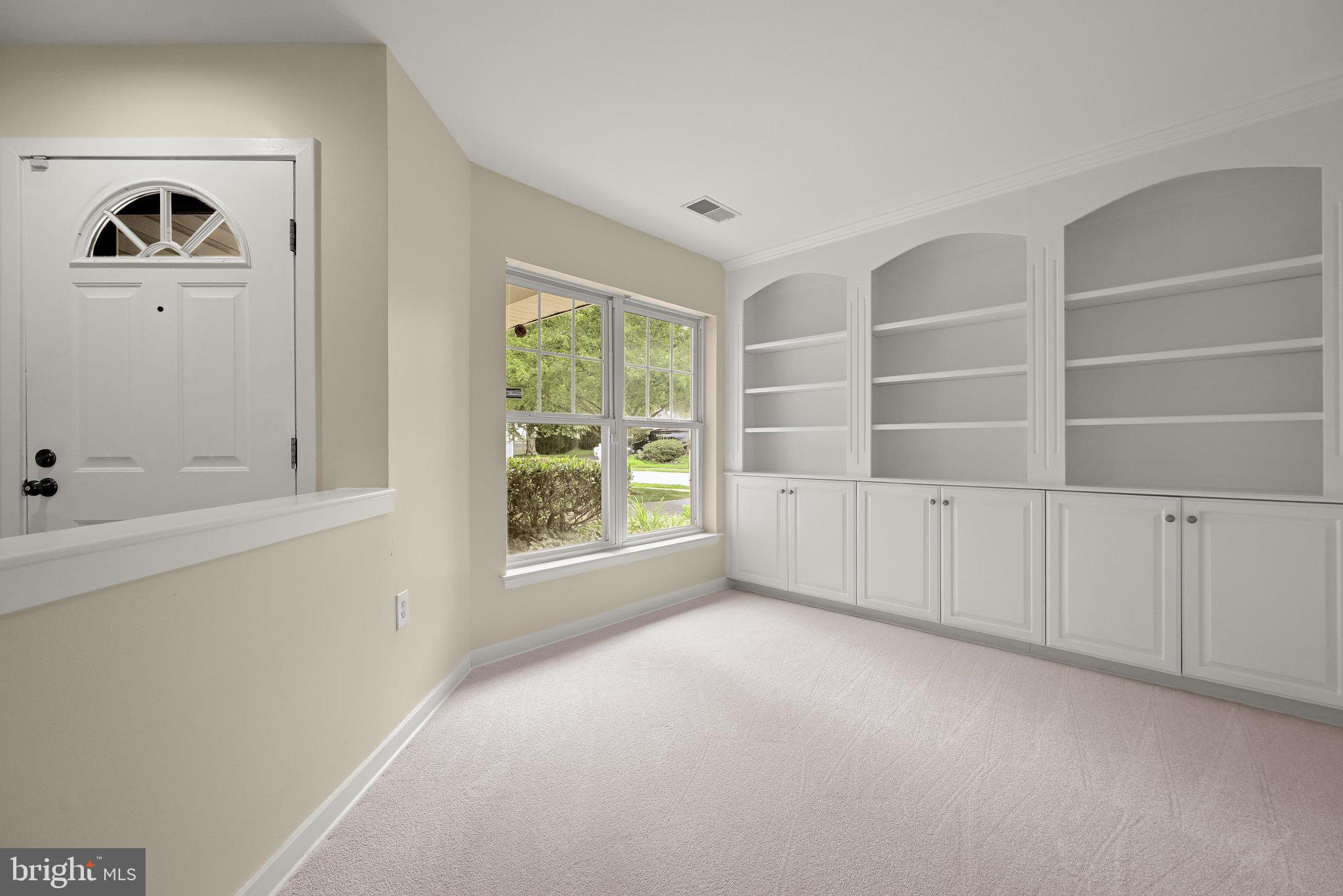 THE MEADOW AT NEW MARKET - Residential
