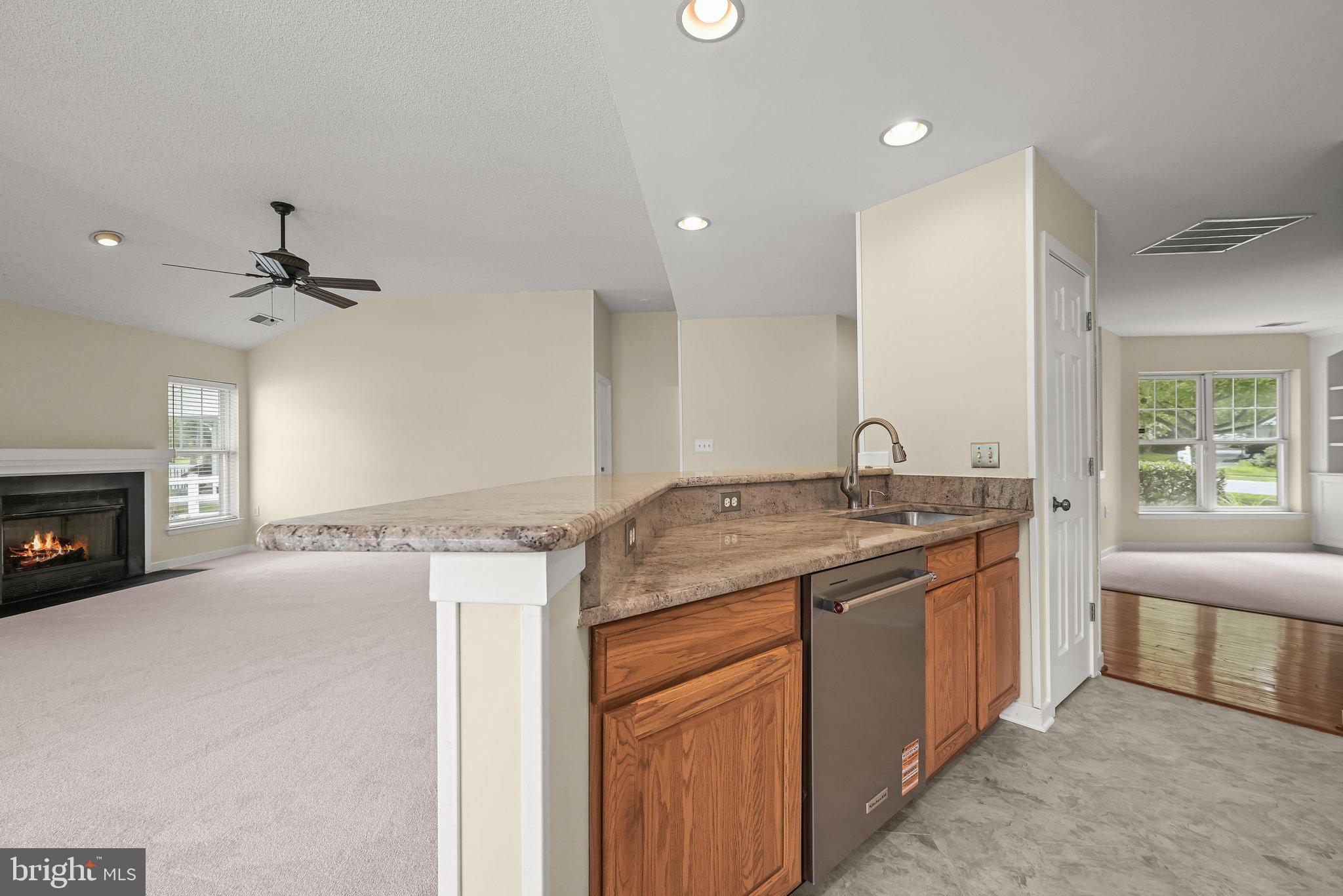 THE MEADOW AT NEW MARKET - Residential