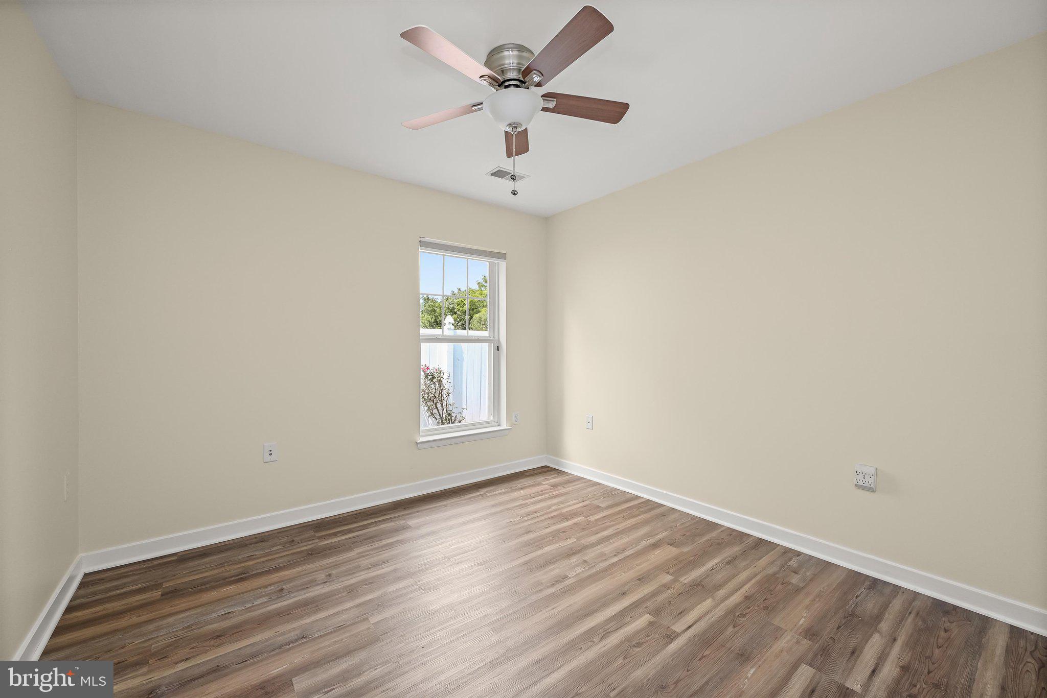 THE MEADOW AT NEW MARKET - Residential
