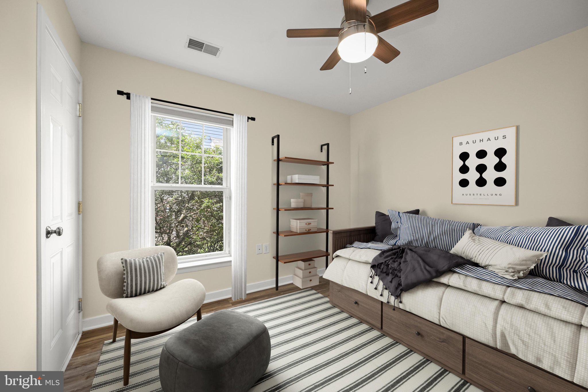 THE MEADOW AT NEW MARKET - Residential