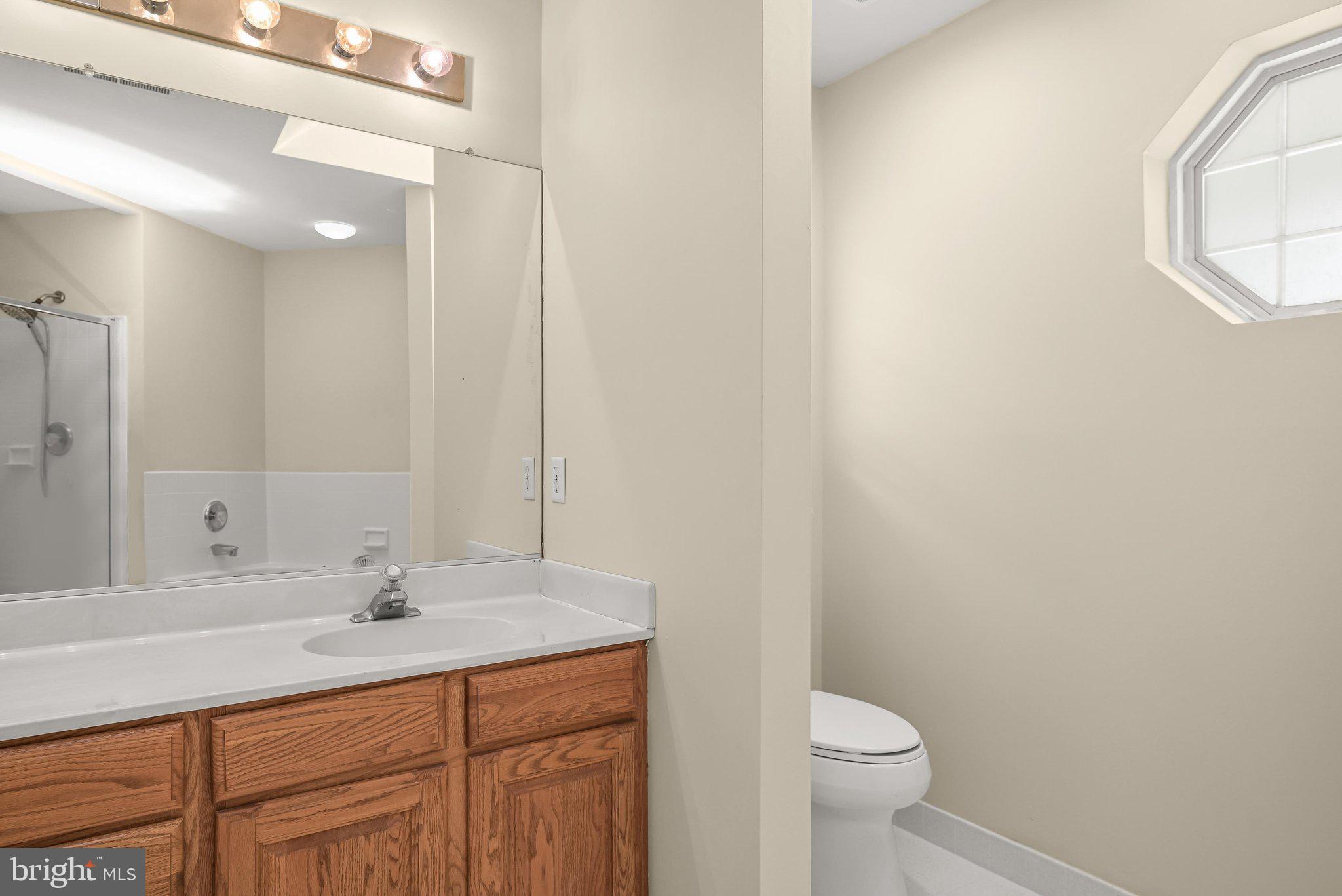 THE MEADOW AT NEW MARKET - Residential