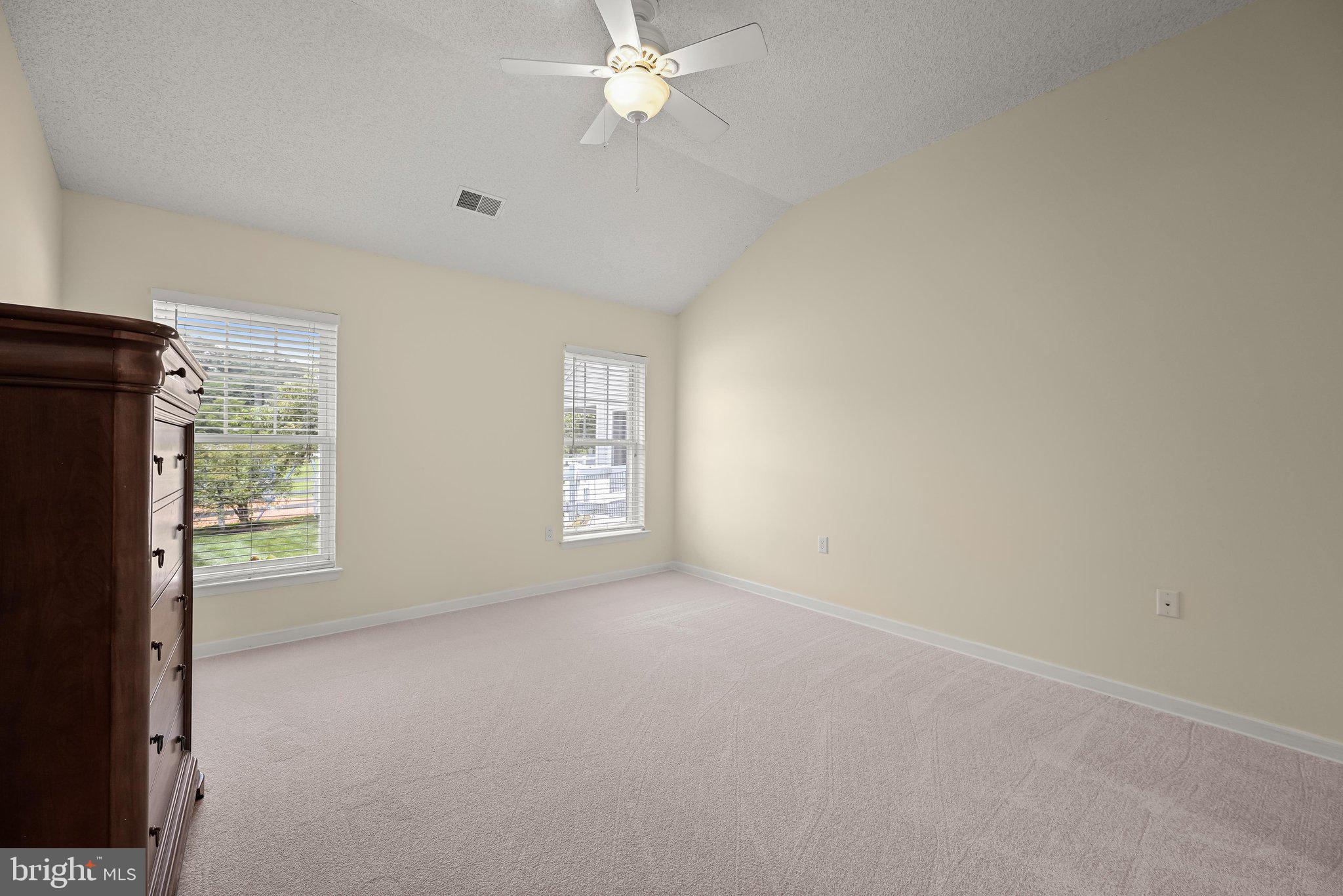 THE MEADOW AT NEW MARKET - Residential