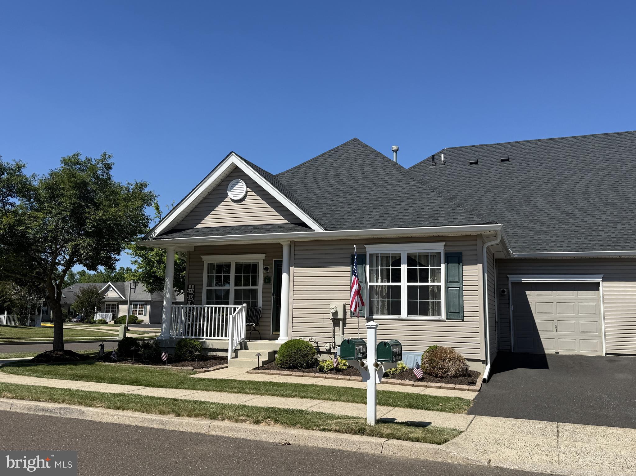 CHANCELLOR GLEN - Residential