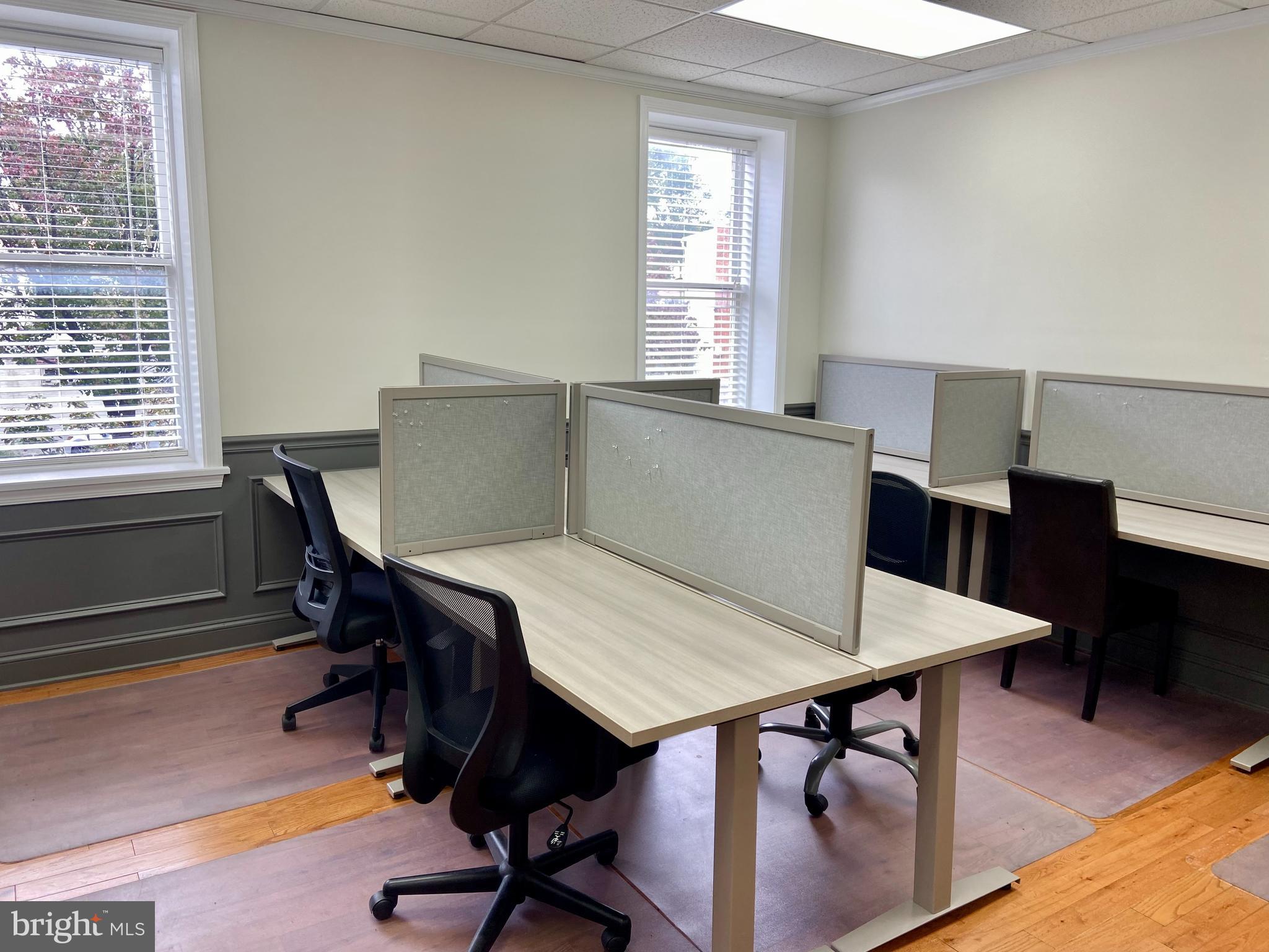 WINCHESTER - Commercial Sale