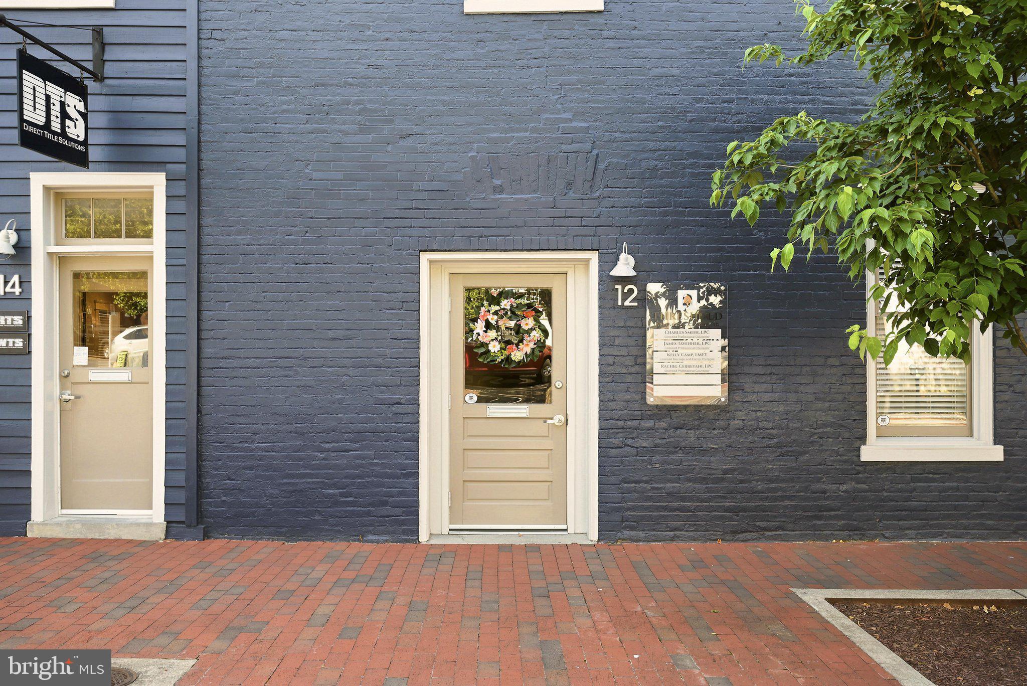 WINCHESTER - Commercial Sale
