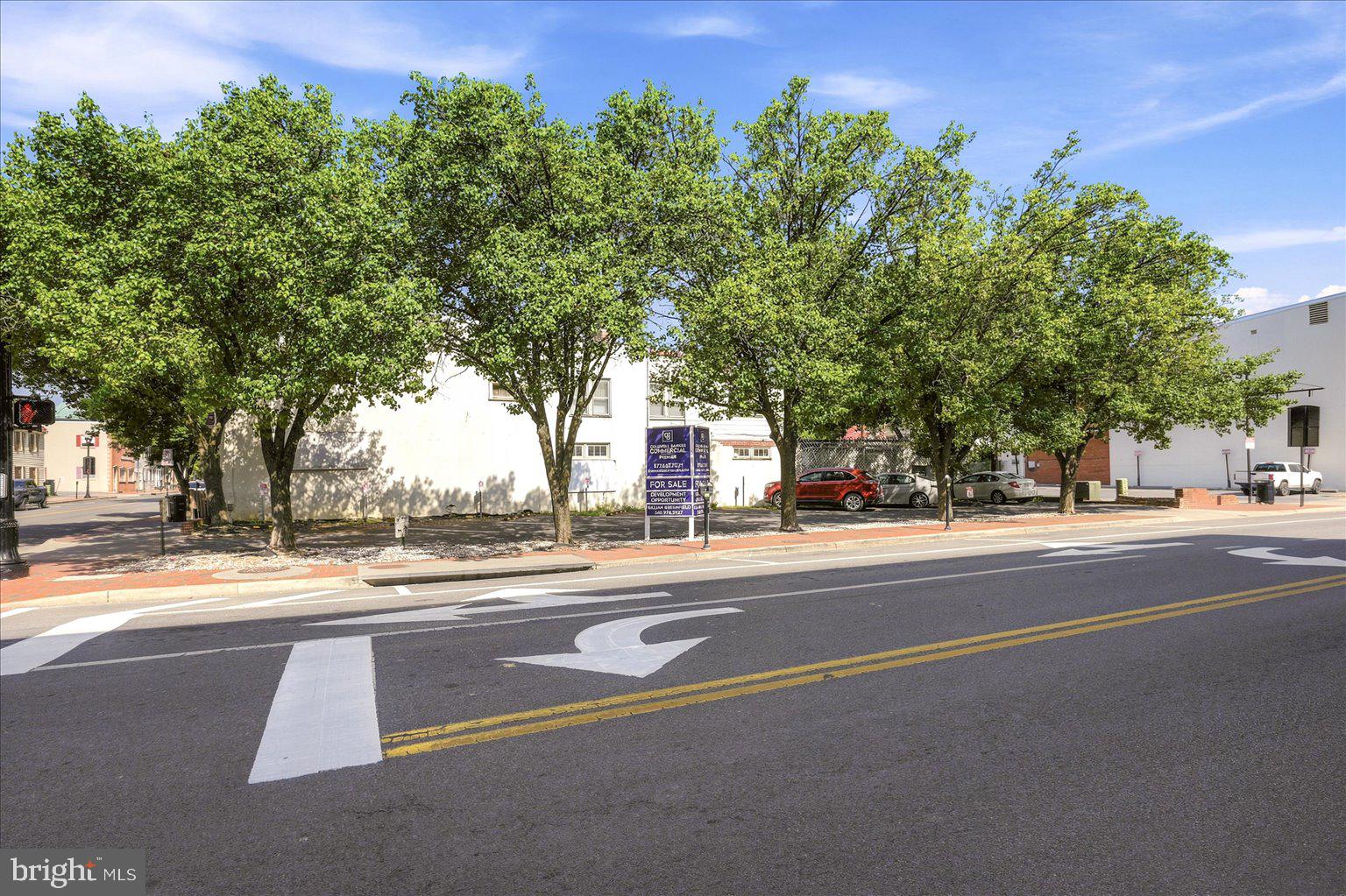 WINCHESTER - Commercial Sale