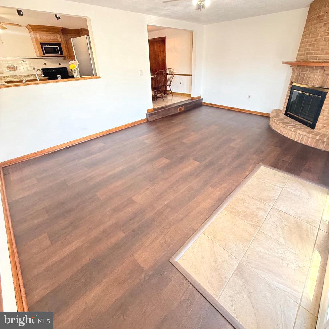 BRIDGEWATER FARMS - Residential