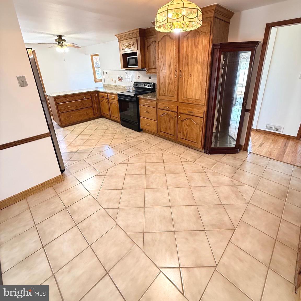 BRIDGEWATER FARMS - Residential